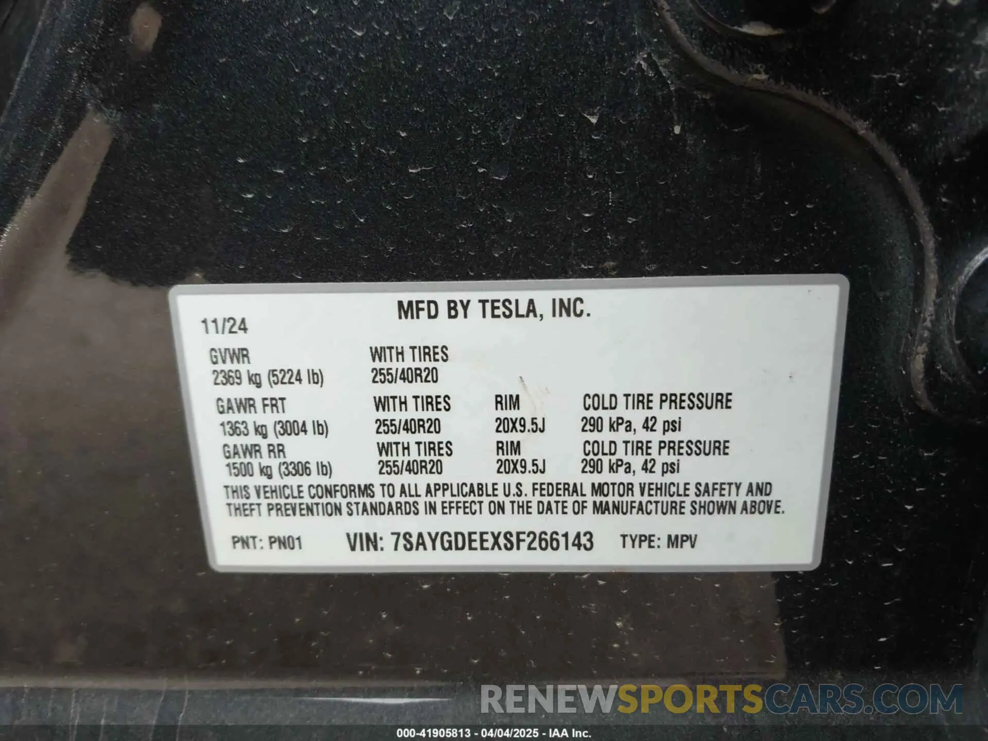 9 fotografías del automóvil dañado 7SAYGDEEXSF266143 TESLA MODEL Y 2025