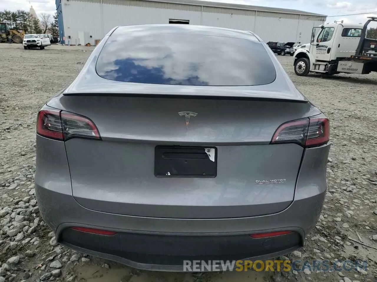 6 fotografías del automóvil dañado 7SAYGDEF1SF304352 TESLA MODEL Y 2025