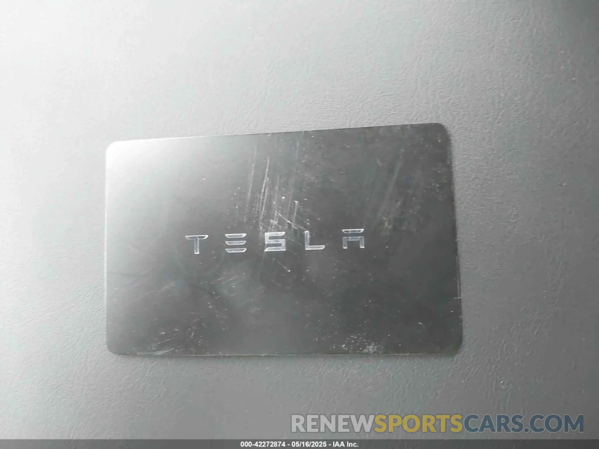 11 fotografías del automóvil dañado 7SAYGDEF3SF245577 TESLA MODEL Y 2025