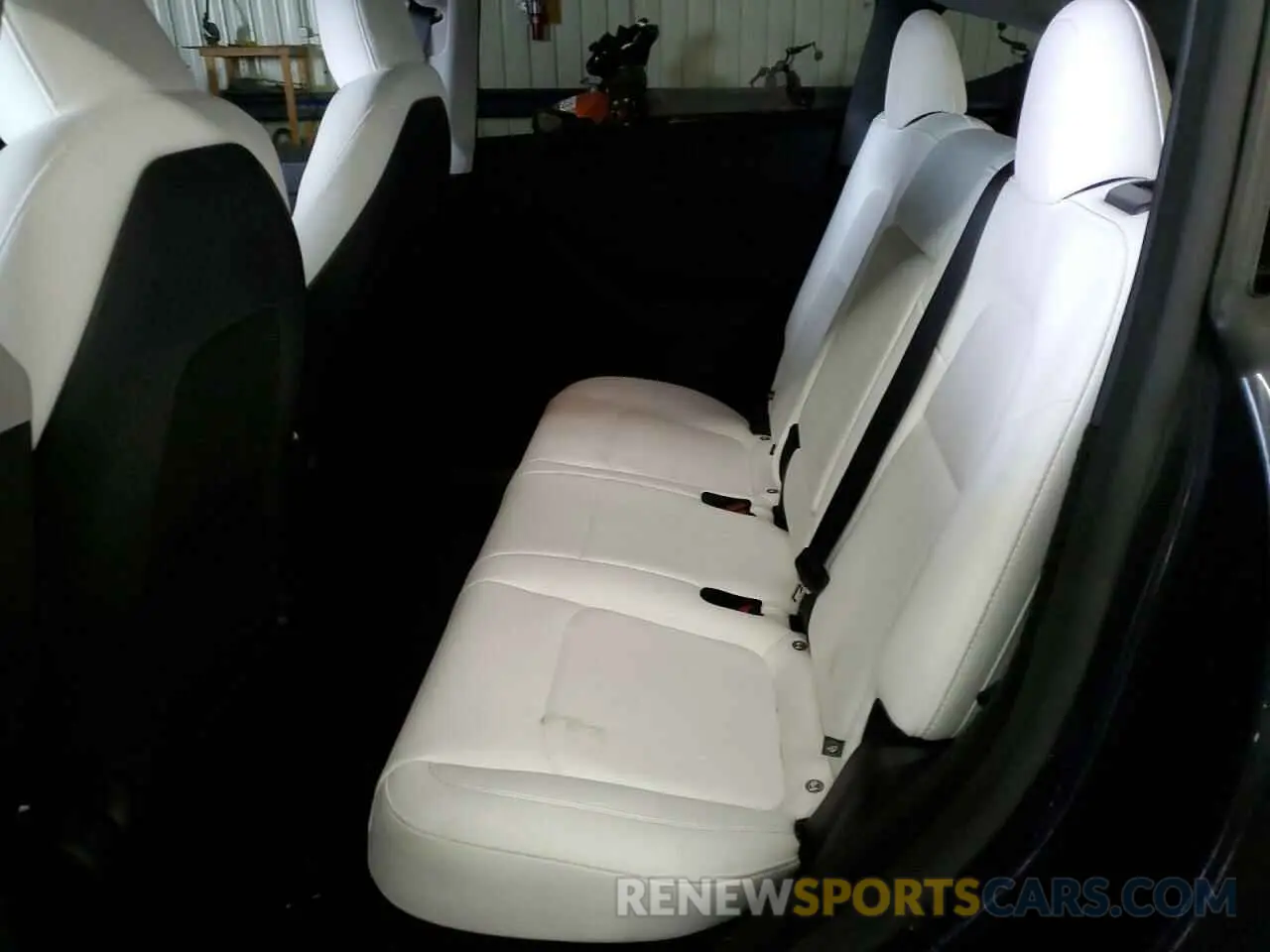 10 fotografías del automóvil dañado 7SAYGDEF4SA346883 TESLA MODEL Y 2025