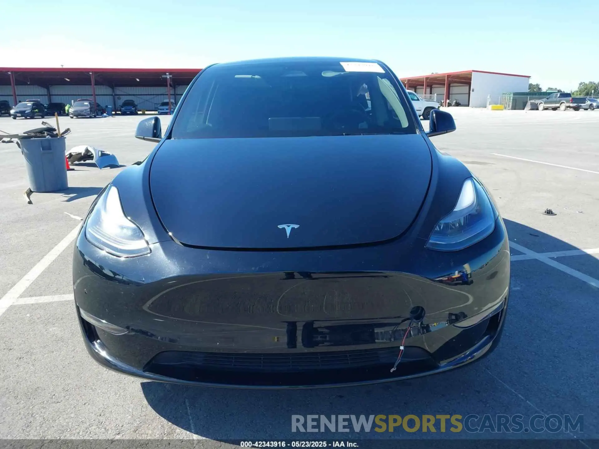 12 fotografías del automóvil dañado 7SAYGDEFXSF261145 TESLA MODEL Y 2025