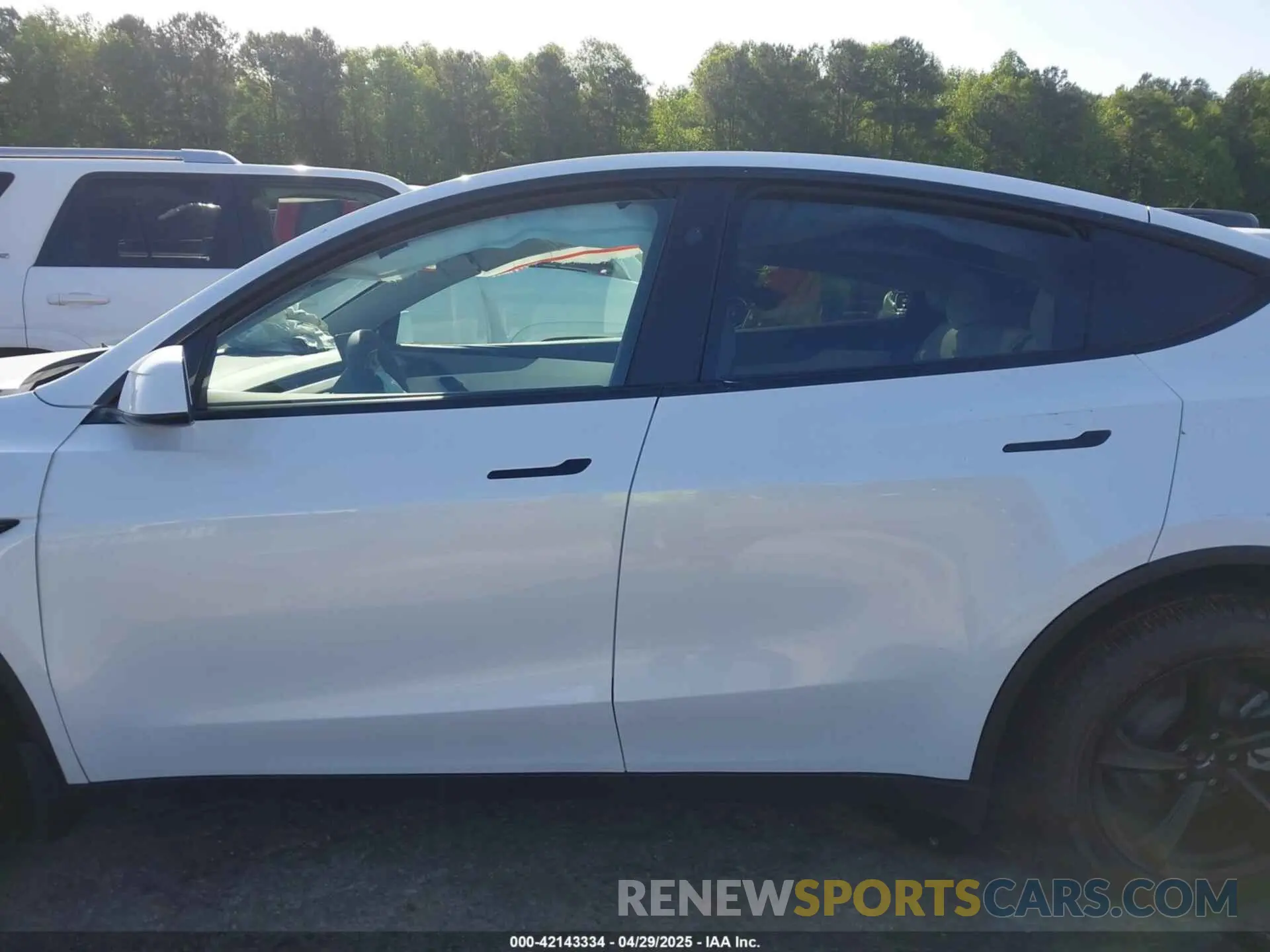 15 fotografías del automóvil dañado 7SAYGDEE3TA391421 TESLA MODEL Y 2026