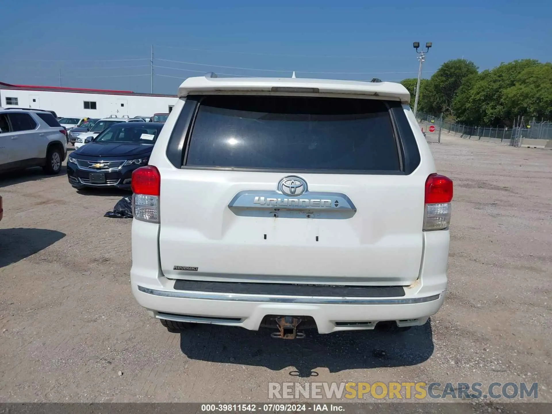 16 fotografías del automóvil dañado JTEBU5JR0D5115273 TOYOTA 4RUNNER 2013