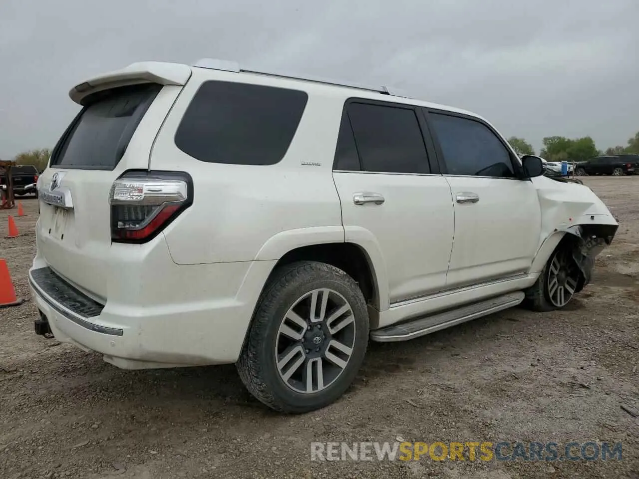 3 fotografías del automóvil dañado JTEBU5JR4G5374272 TOYOTA 4RUNNER 2016