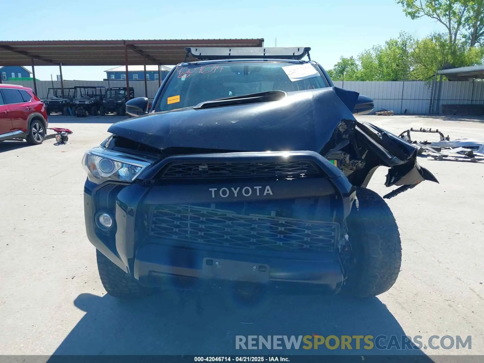 13 fotografías del automóvil dañado JTEBU5JR0K5606293 TOYOTA 4RUNNER 2019