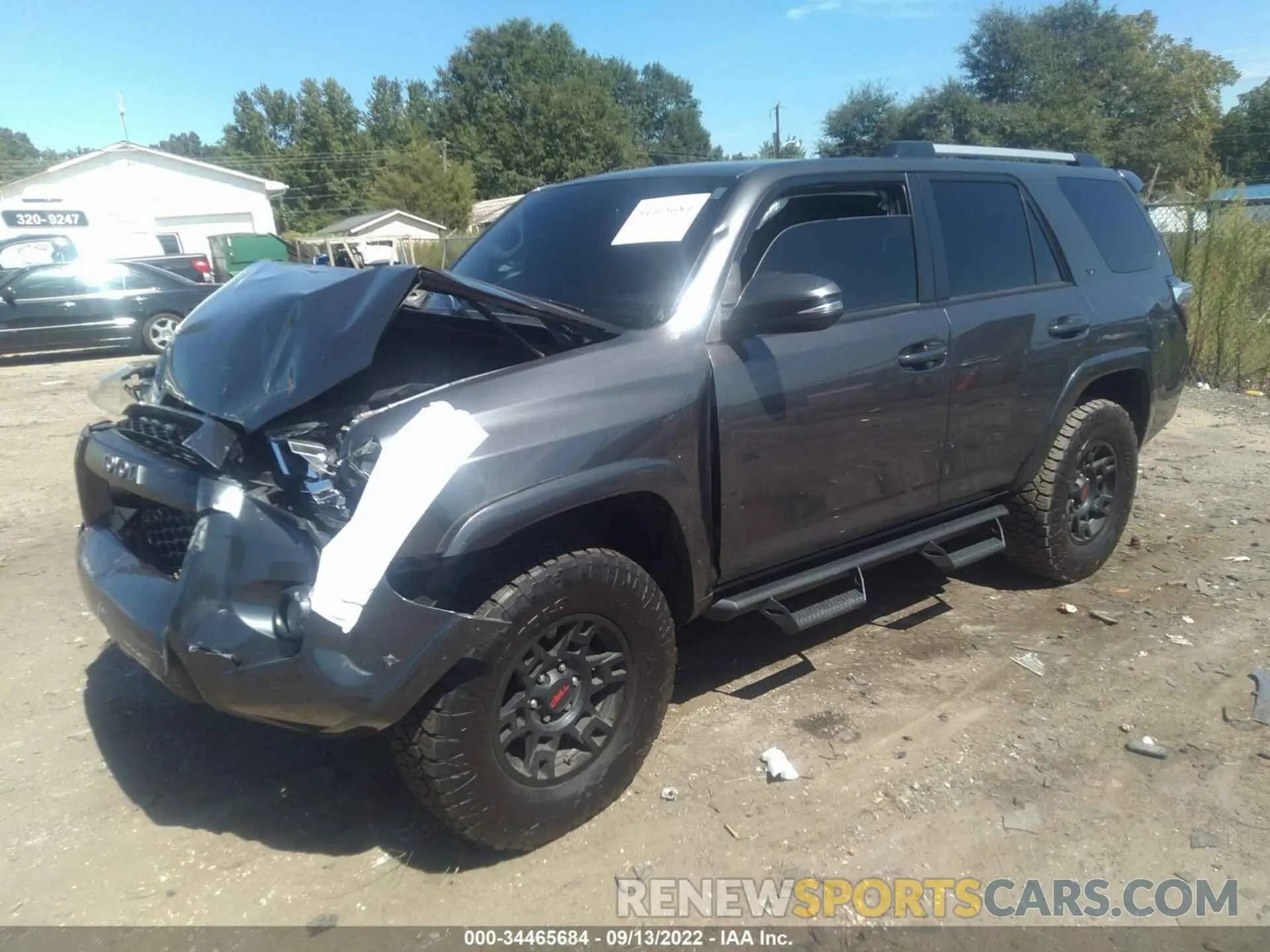 2 fotografías del automóvil dañado JTEBU5JR0K5630058 TOYOTA 4RUNNER 2019