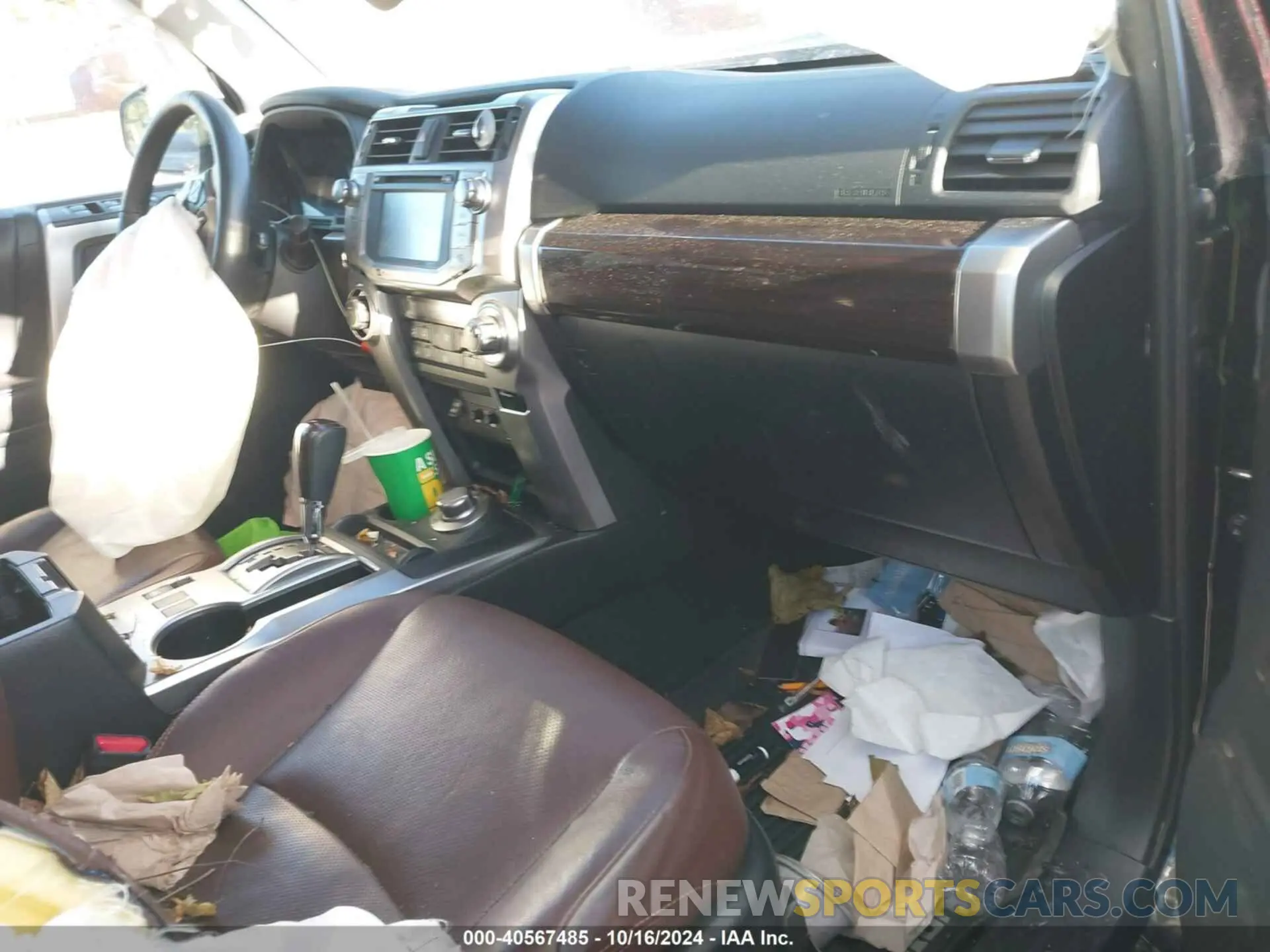 5 fotografías del automóvil dañado JTEBU5JR0K5653470 TOYOTA 4RUNNER 2019