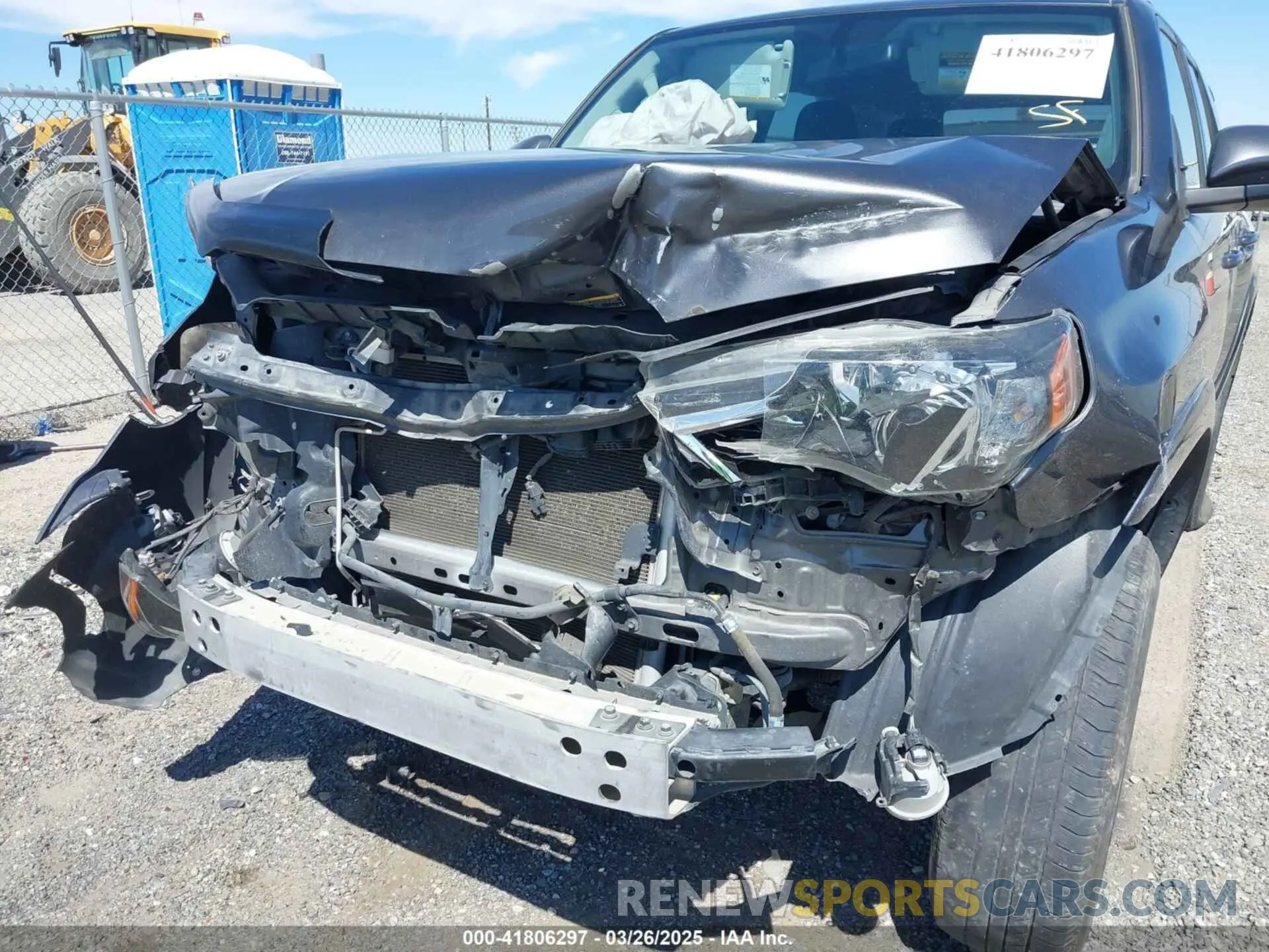 6 fotografías del automóvil dañado JTEBU5JR0K5655526 TOYOTA 4RUNNER 2019
