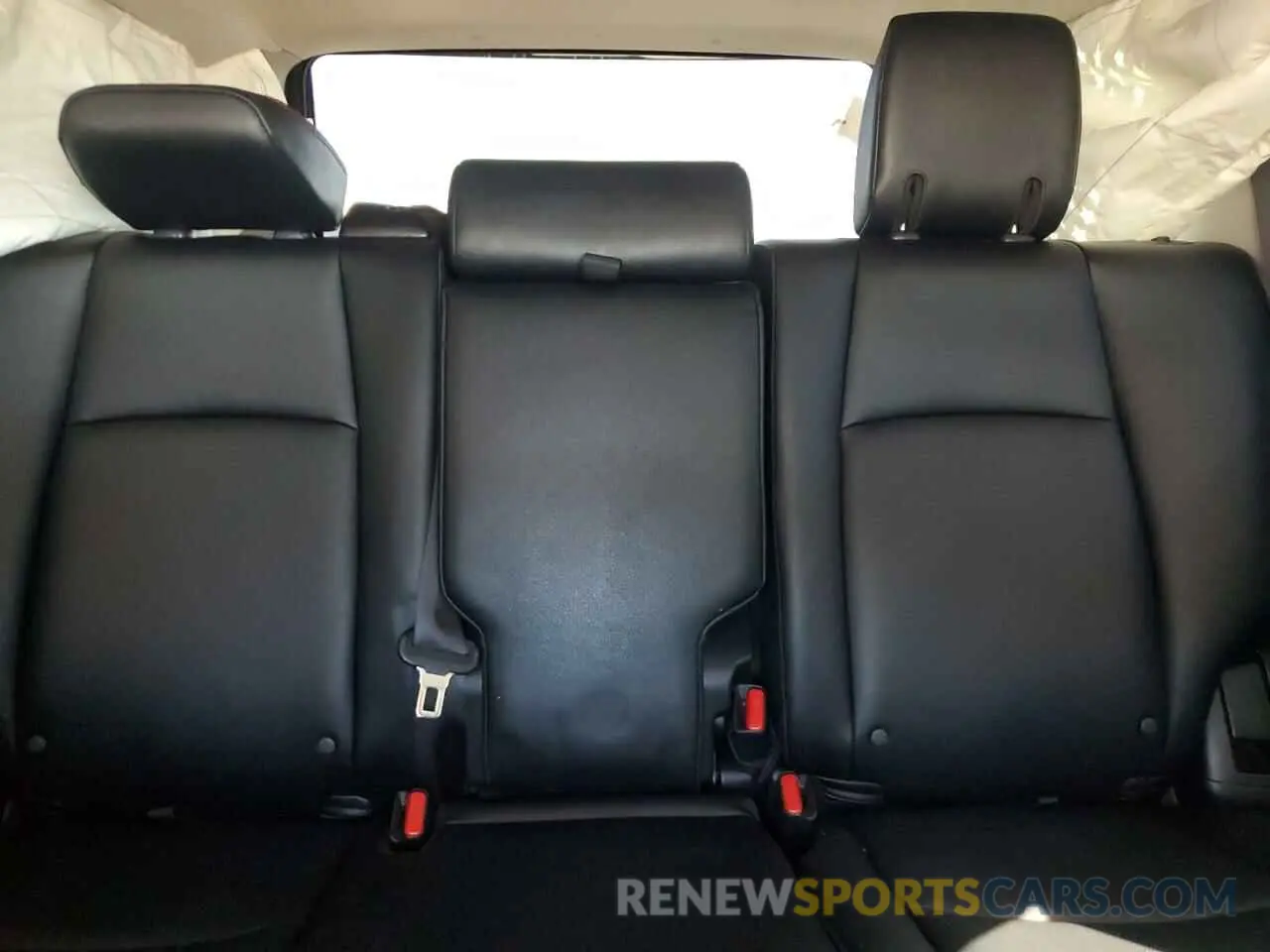 10 fotografías del automóvil dañado JTEBU5JR0K5684279 TOYOTA 4RUNNER 2019