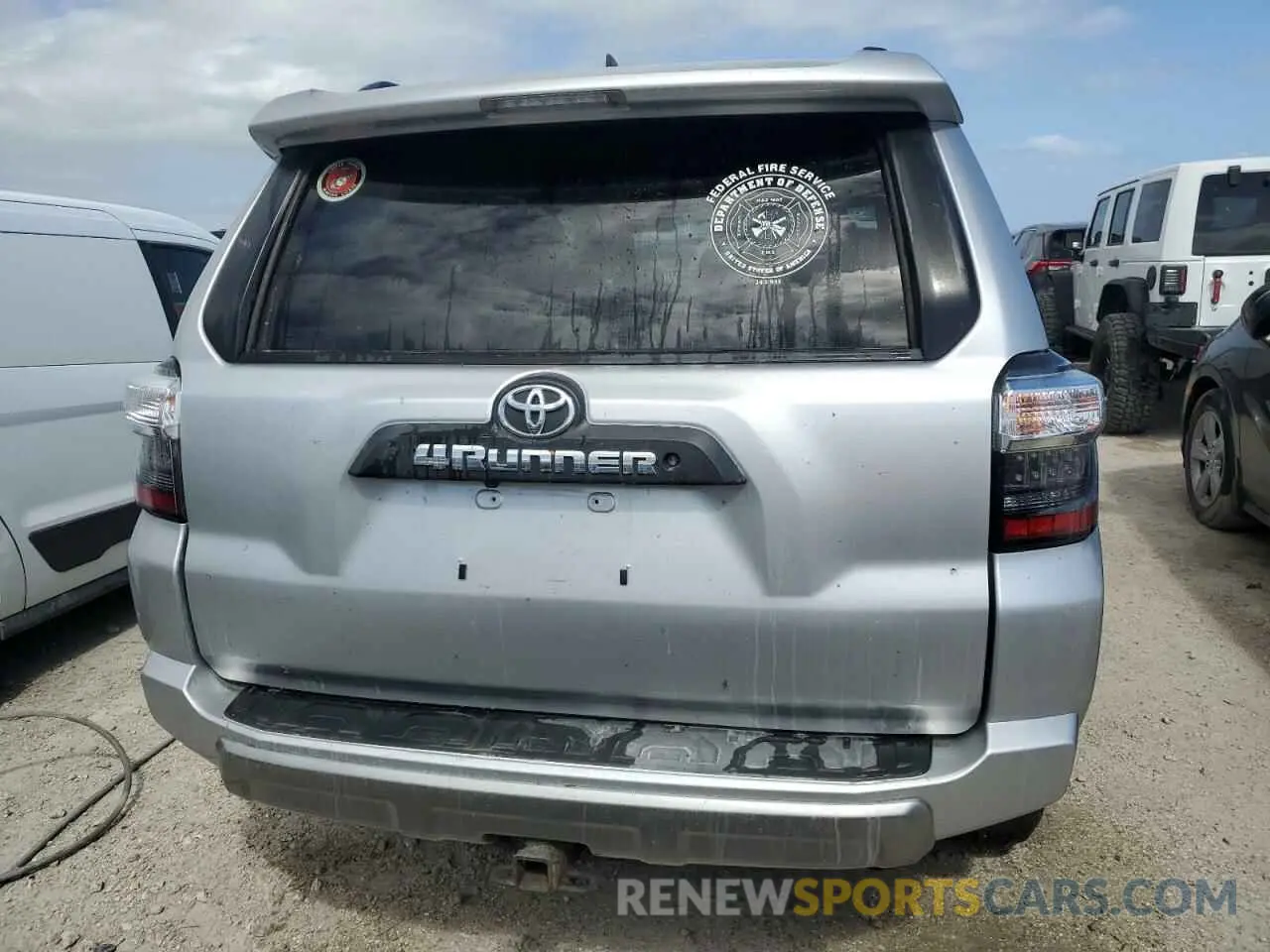 6 fotografías del automóvil dañado JTEBU5JR0K5688218 TOYOTA 4RUNNER 2019
