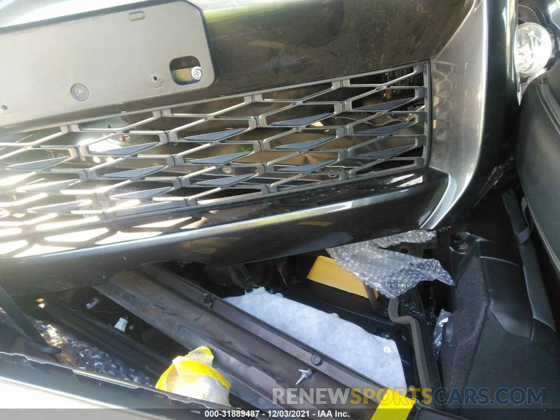 8 fotografías del automóvil dañado JTEBU5JR0K5710668 TOYOTA 4RUNNER 2019