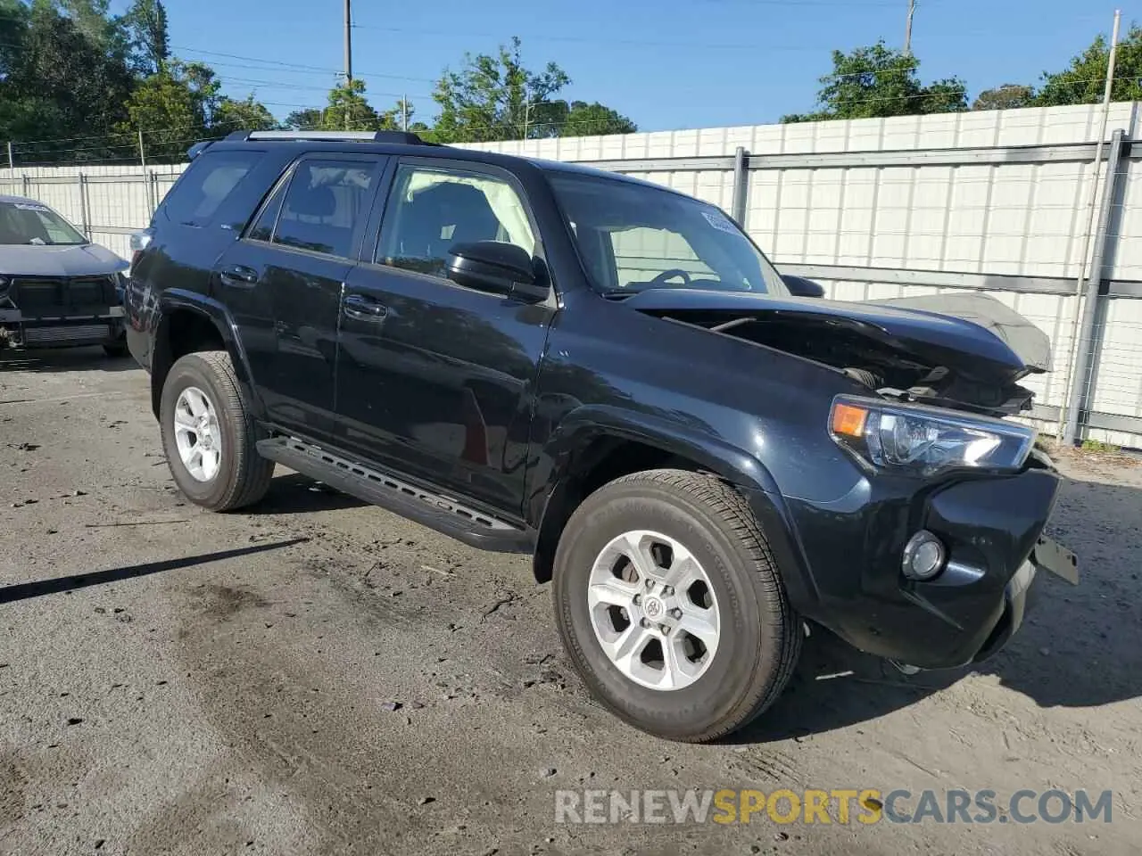 4 fotografías del automóvil dañado JTEBU5JR1K5615178 TOYOTA 4RUNNER 2019