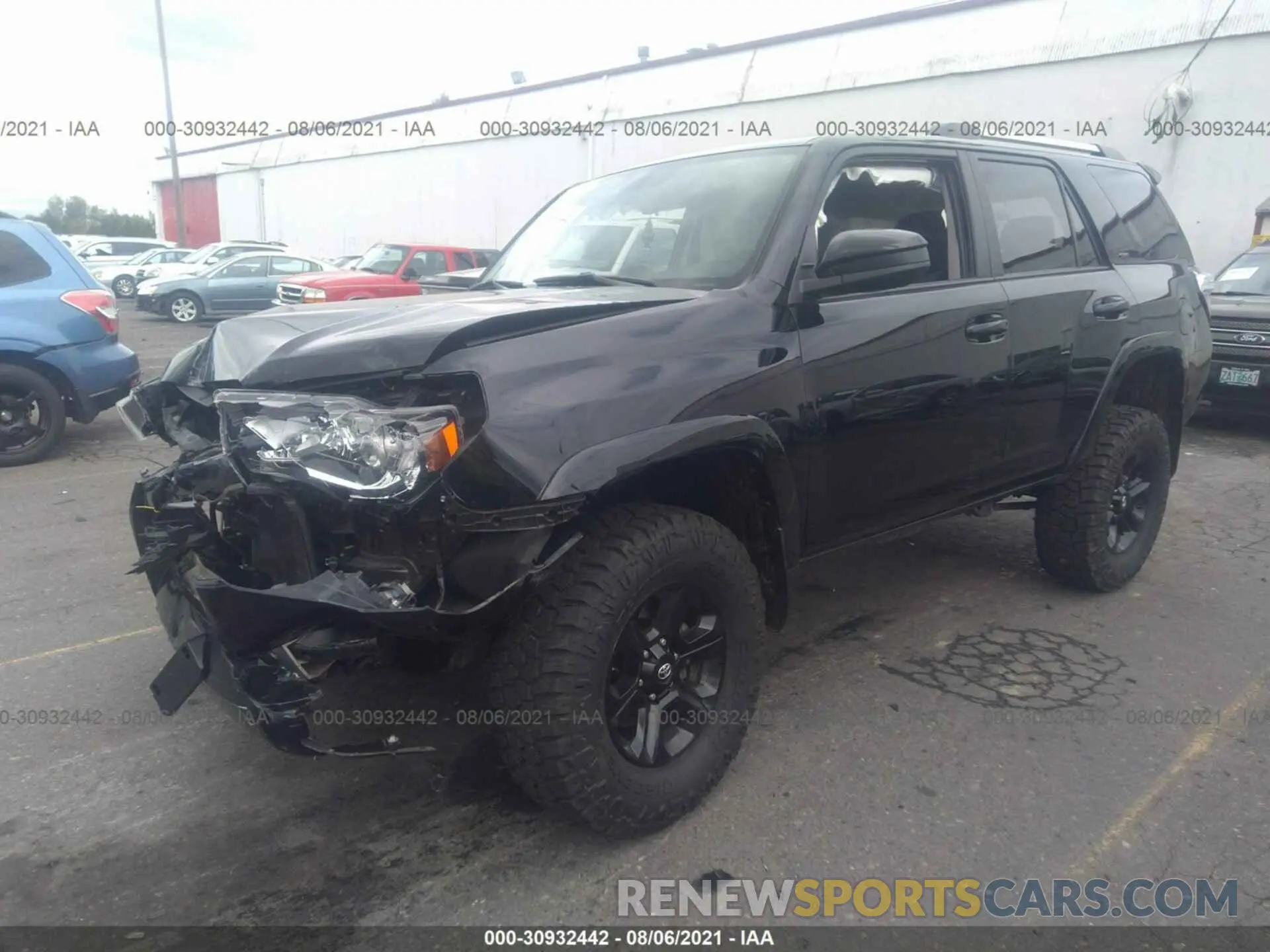 2 fotografías del automóvil dañado JTEBU5JR1K5632742 TOYOTA 4RUNNER 2019