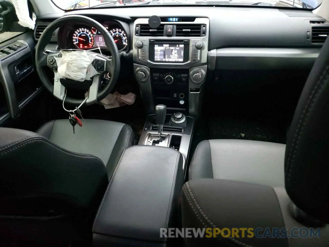 8 fotografías del automóvil dañado JTEBU5JR1K5682475 TOYOTA 4RUNNER 2019
