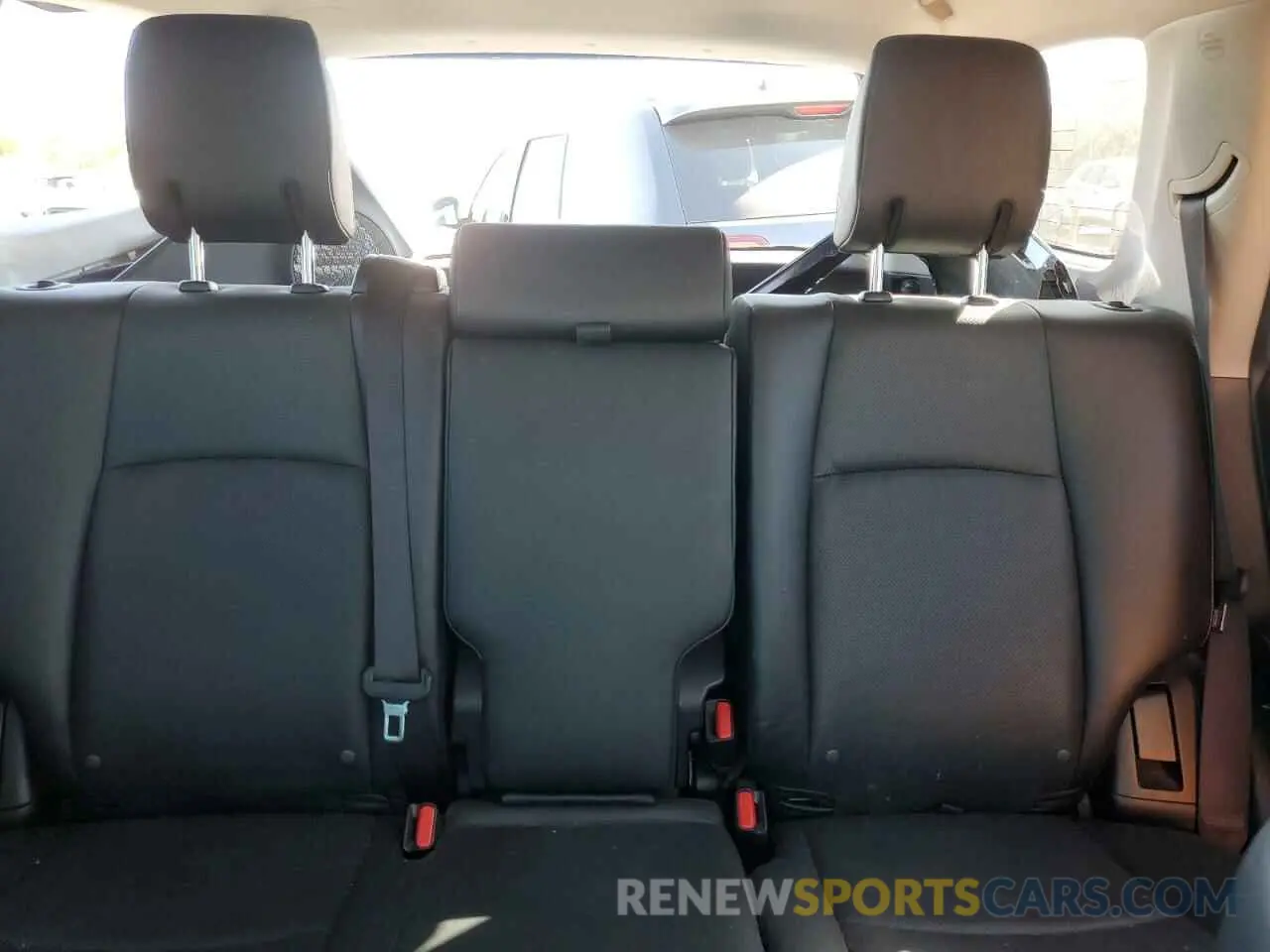 10 fotografías del automóvil dañado JTEBU5JR1K5695503 TOYOTA 4RUNNER 2019