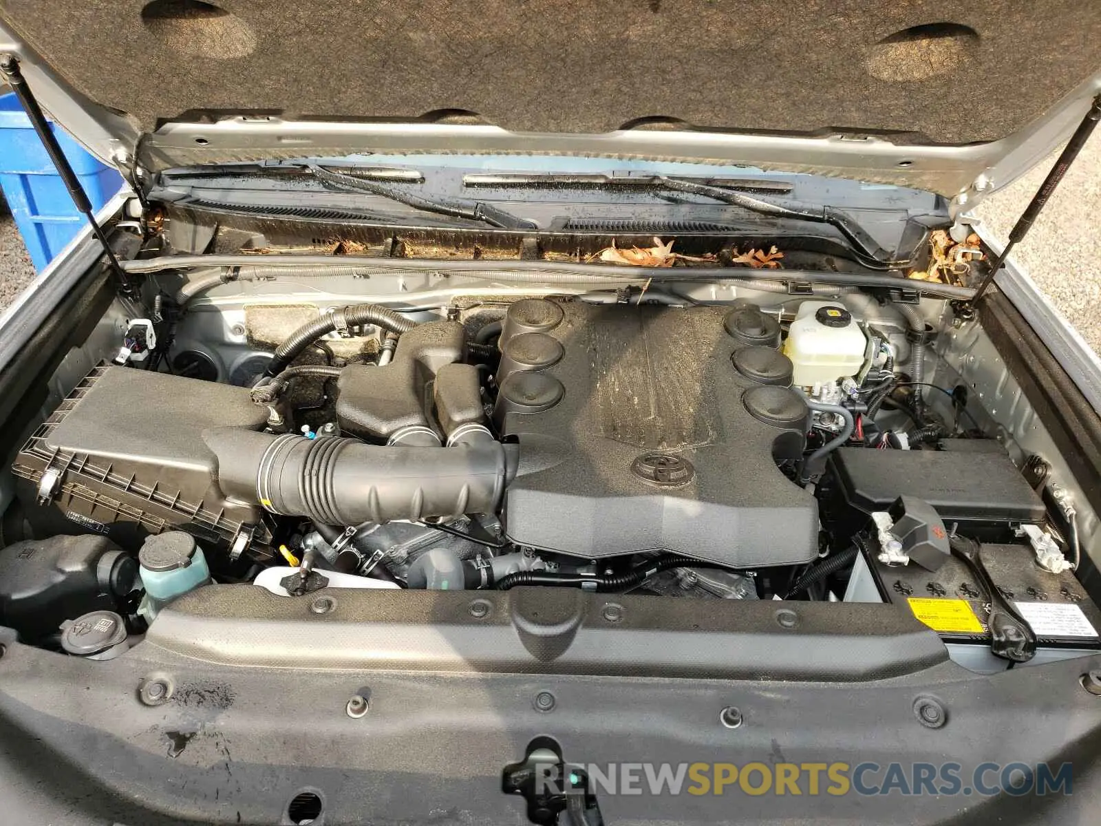 7 fotografías del automóvil dañado JTEBU5JR1K5701011 TOYOTA 4RUNNER 2019