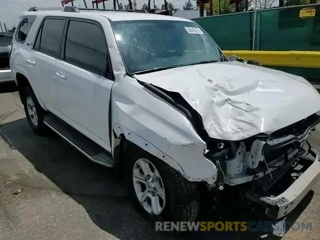 14 fotografías del automóvil dañado JTEBU5JR2K5644916 TOYOTA 4RUNNER 2019