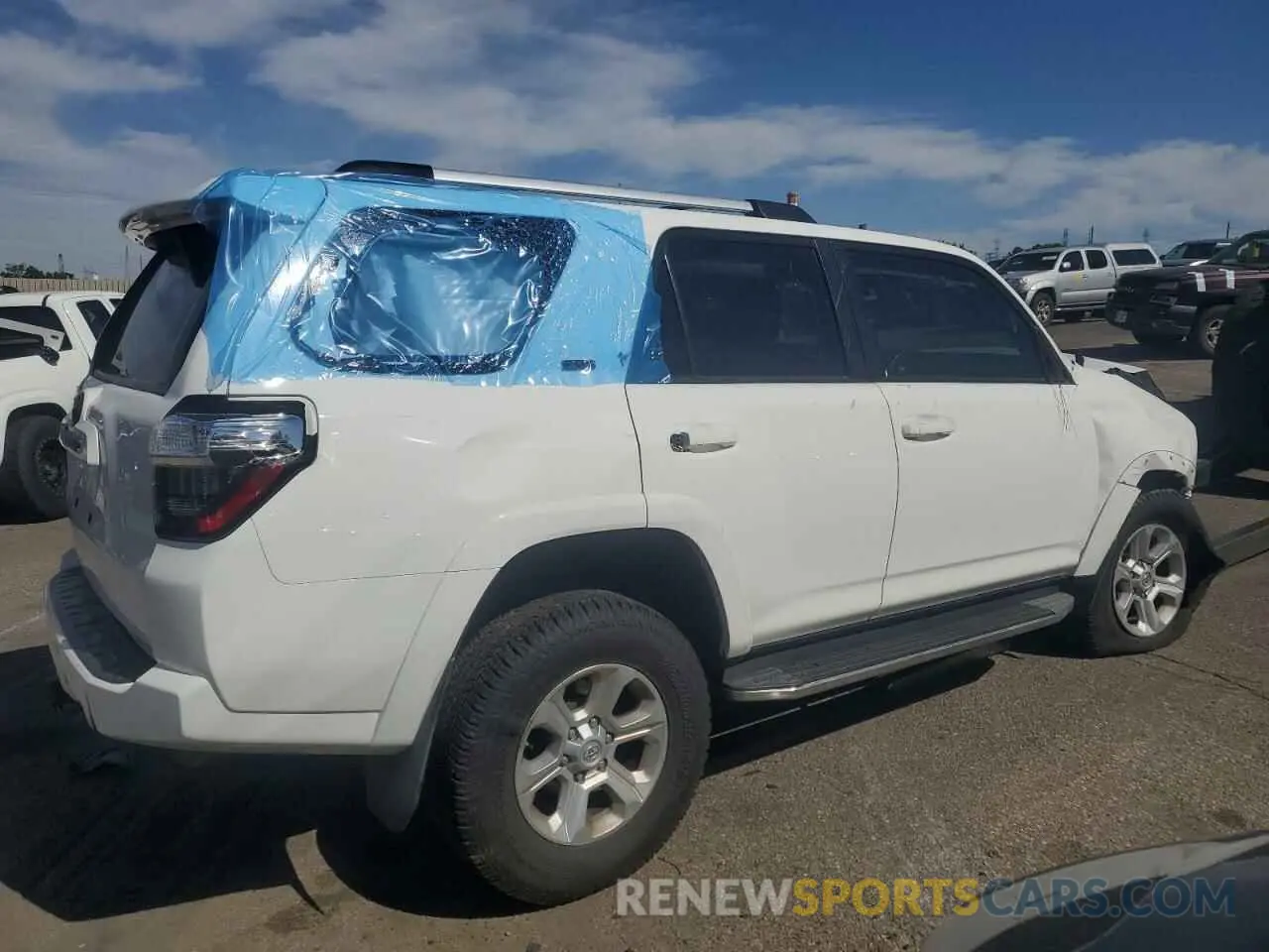 3 fotografías del automóvil dañado JTEBU5JR2K5644916 TOYOTA 4RUNNER 2019