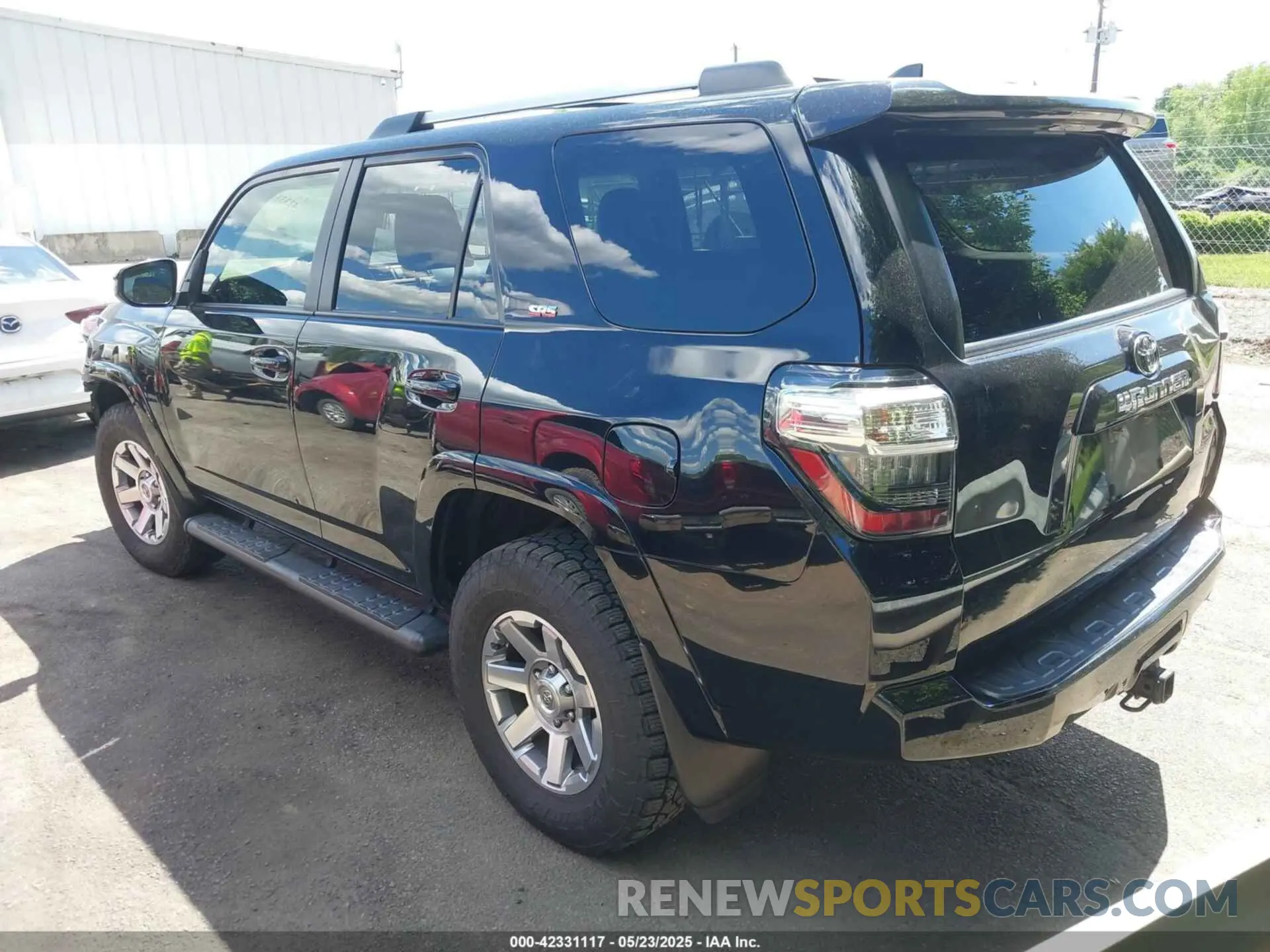 3 fotografías del automóvil dañado JTEBU5JR2K5655866 TOYOTA 4RUNNER 2019