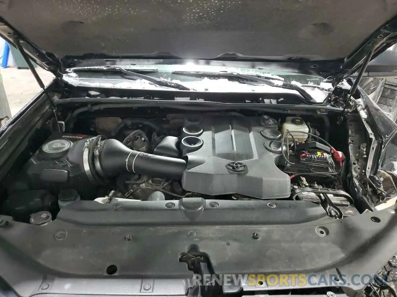 12 fotografías del automóvil dañado JTEBU5JR2K5659352 TOYOTA 4RUNNER 2019