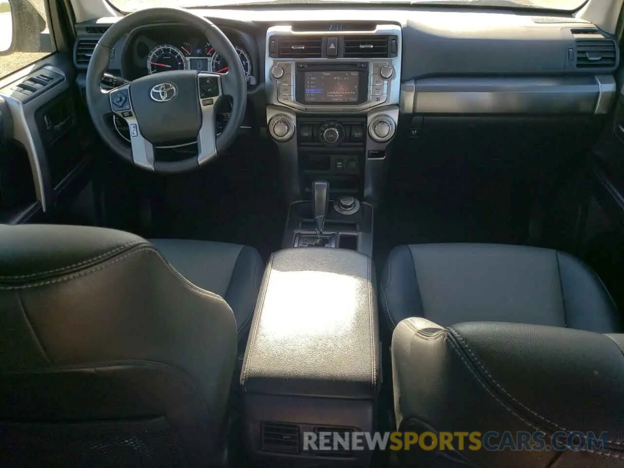 8 fotografías del automóvil dañado JTEBU5JR2K5689189 TOYOTA 4RUNNER 2019