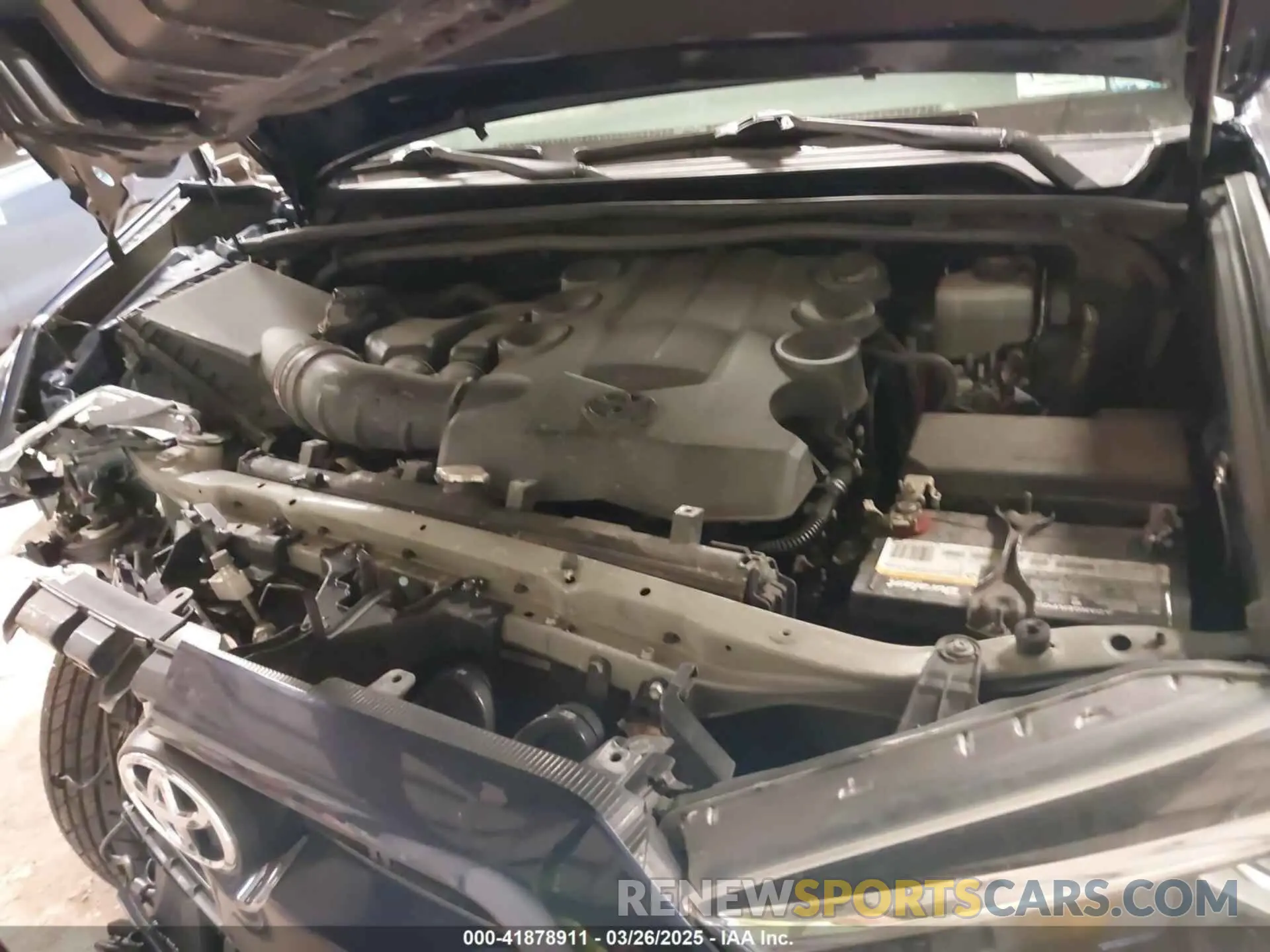10 fotografías del automóvil dañado JTEBU5JR2K5698426 TOYOTA 4RUNNER 2019