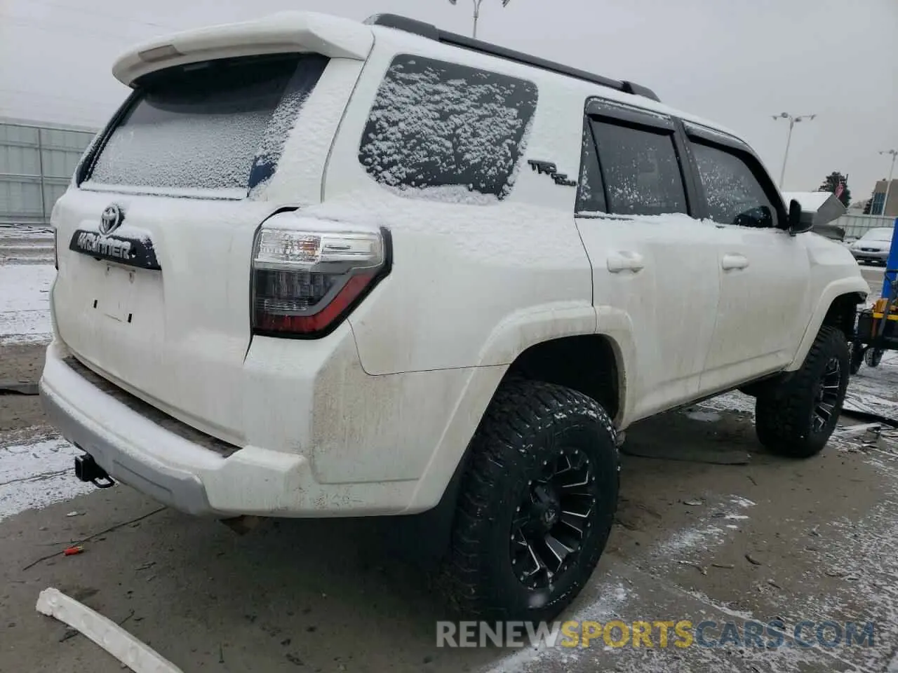 3 fotografías del automóvil dañado JTEBU5JR2K5722126 TOYOTA 4RUNNER 2019
