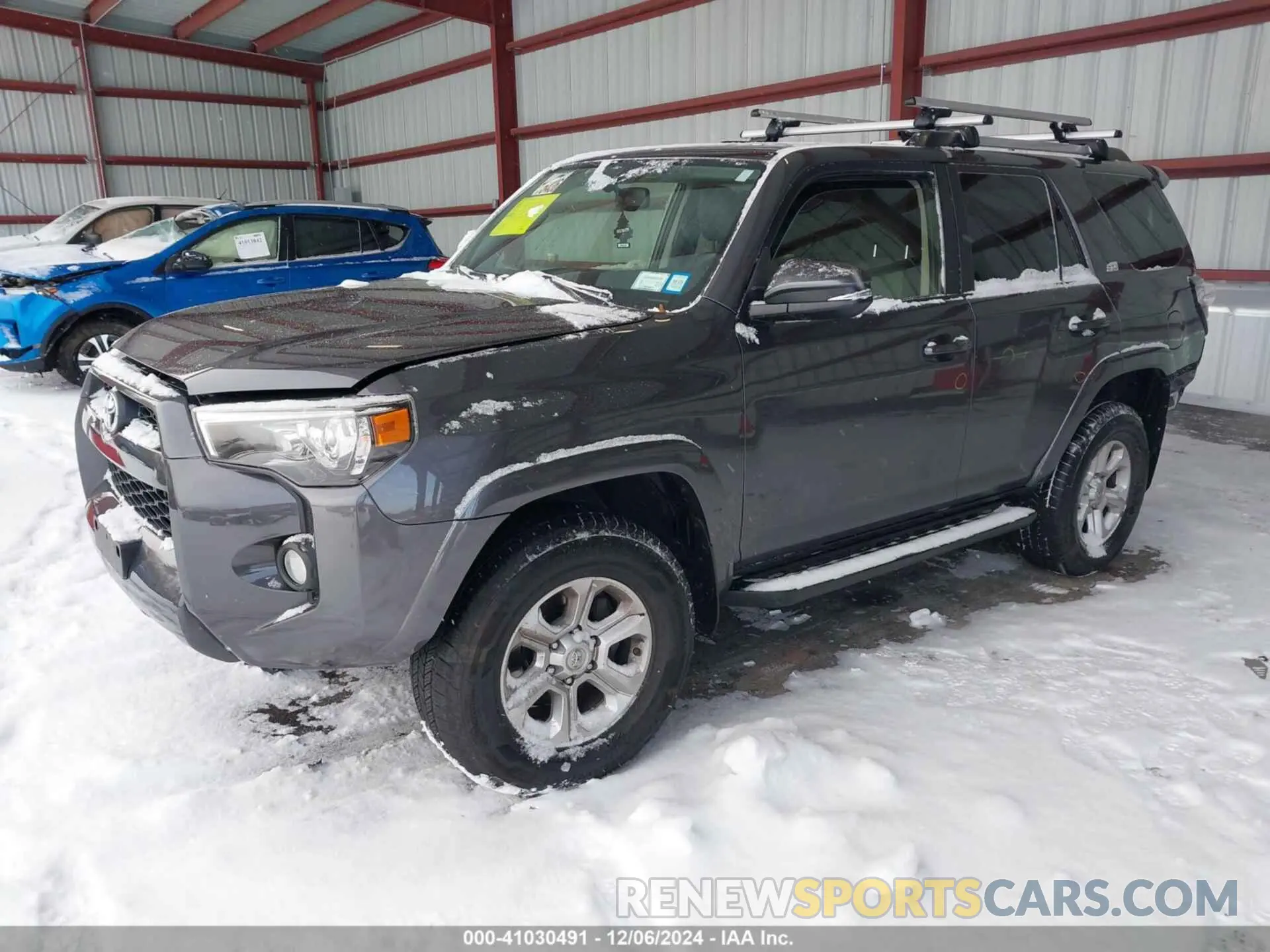 2 fotografías del automóvil dañado JTEBU5JR2K5726113 TOYOTA 4RUNNER 2019
