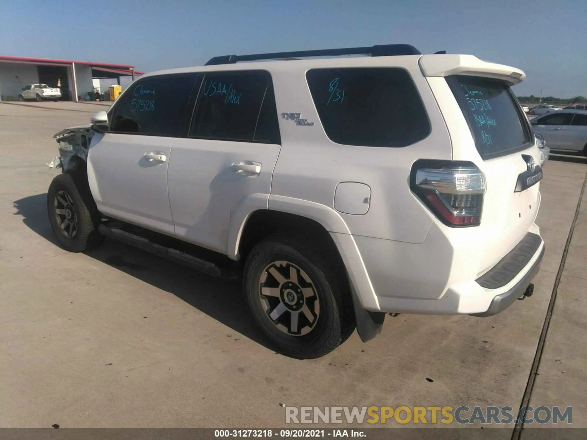 3 fotografías del automóvil dañado JTEBU5JR2K5733935 TOYOTA 4RUNNER 2019