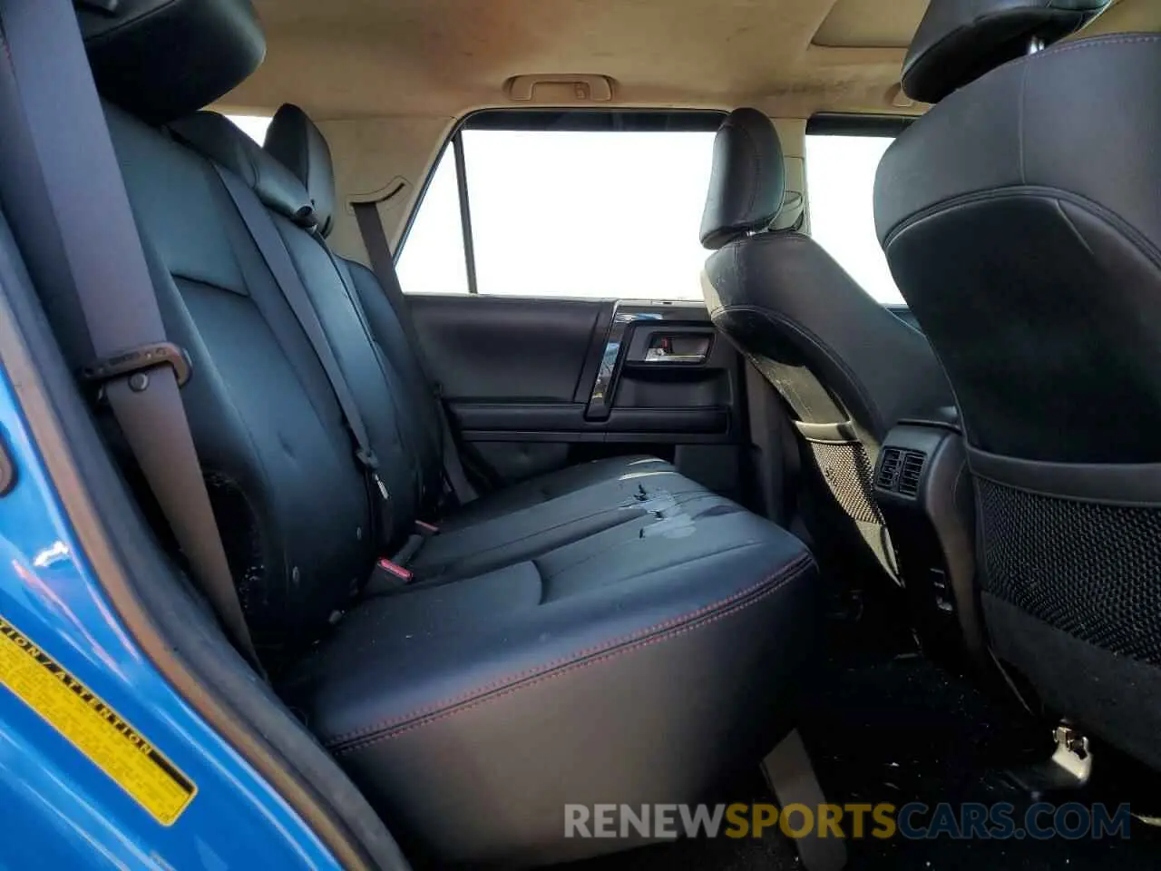11 fotografías del automóvil dañado JTEBU5JR3K5654662 TOYOTA 4RUNNER 2019
