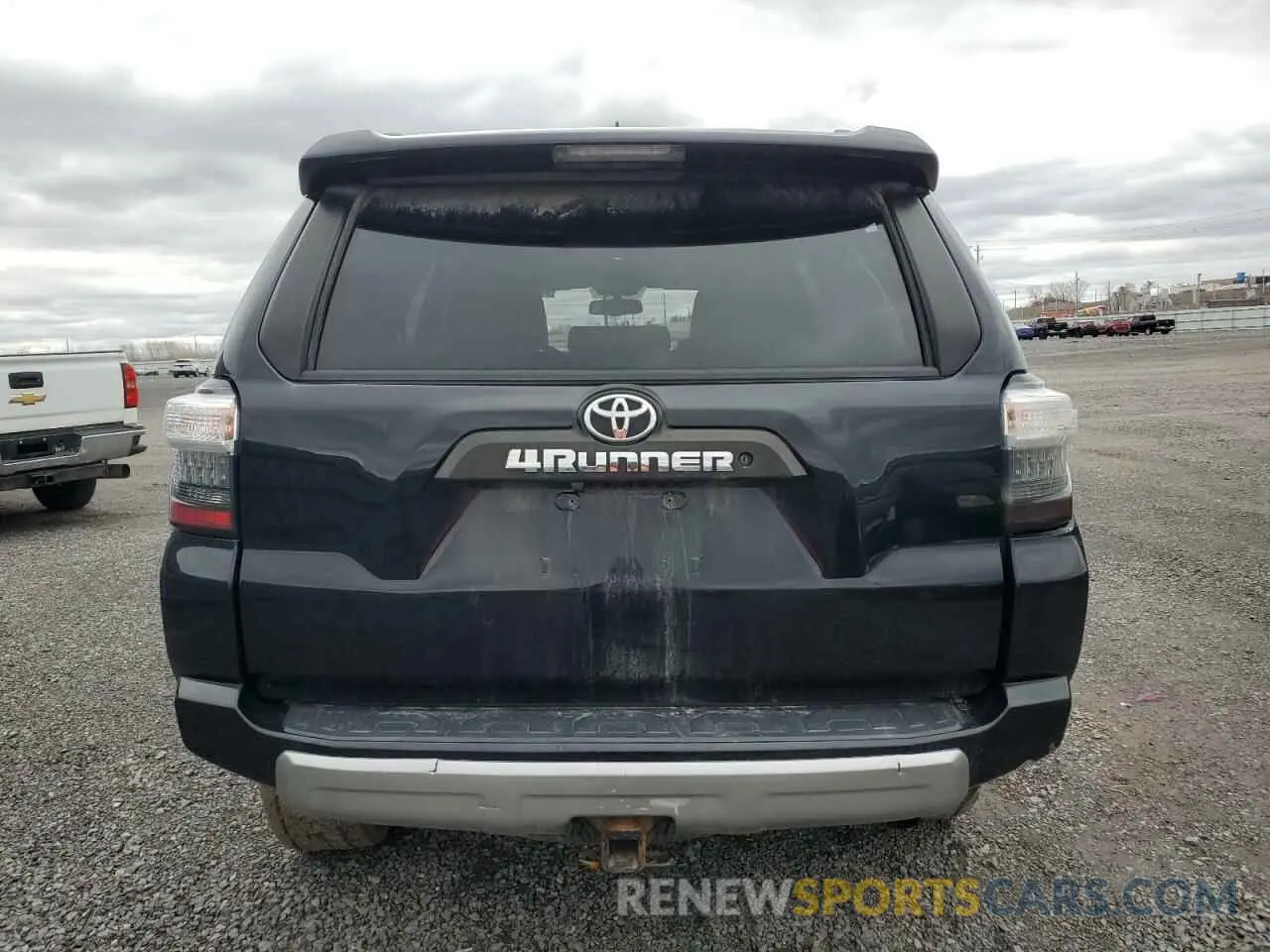 6 fotografías del automóvil dañado JTEBU5JR3K5690349 TOYOTA 4RUNNER 2019