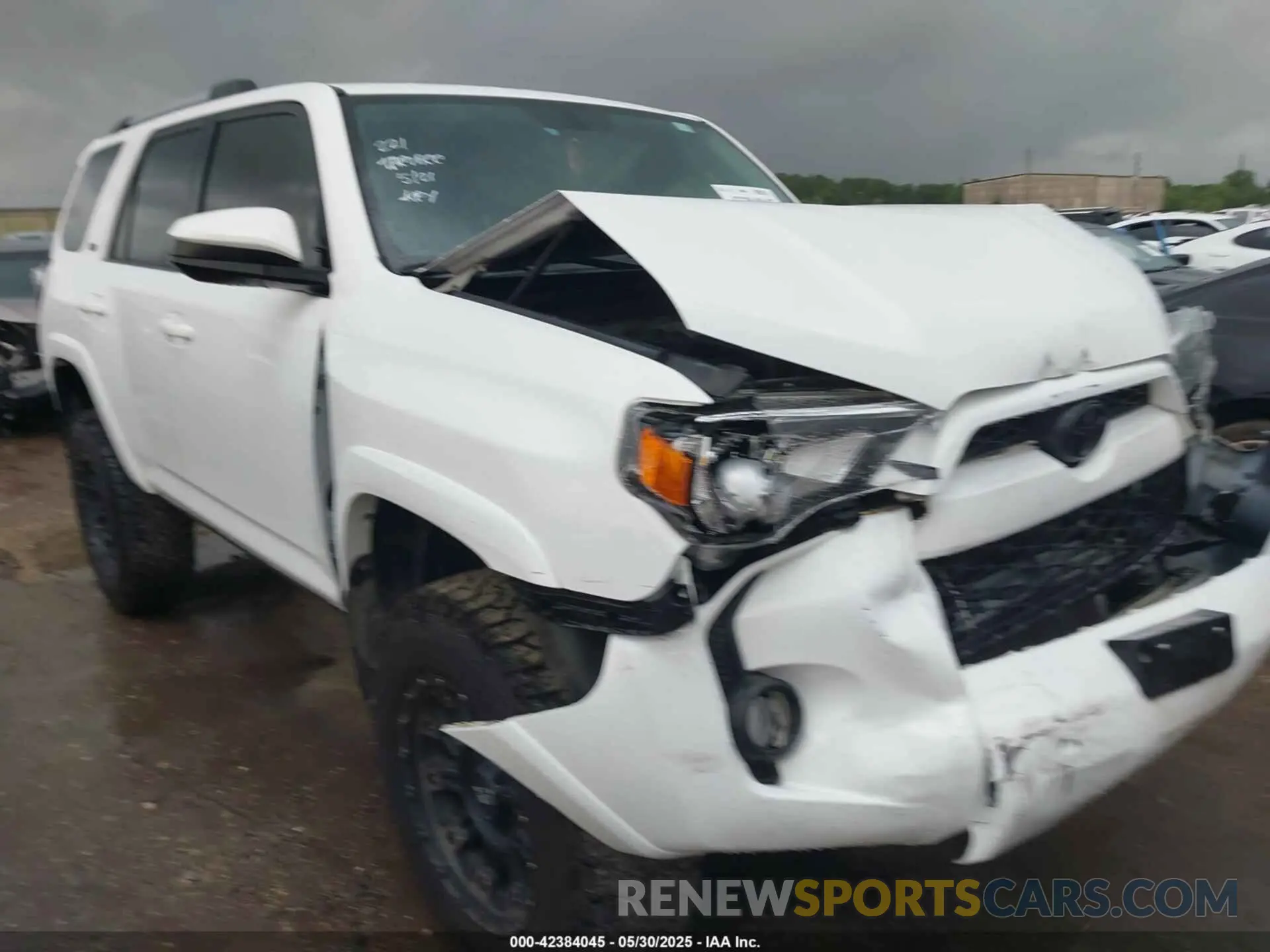 6 fotografías del automóvil dañado JTEBU5JR3K5698385 TOYOTA 4RUNNER 2019