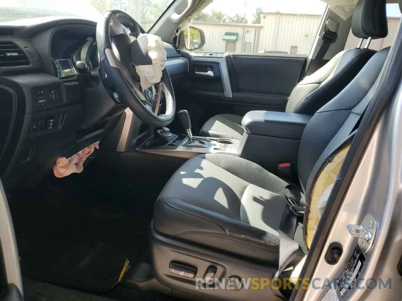 7 fotografías del automóvil dañado JTEBU5JR3K5699925 TOYOTA 4RUNNER 2019