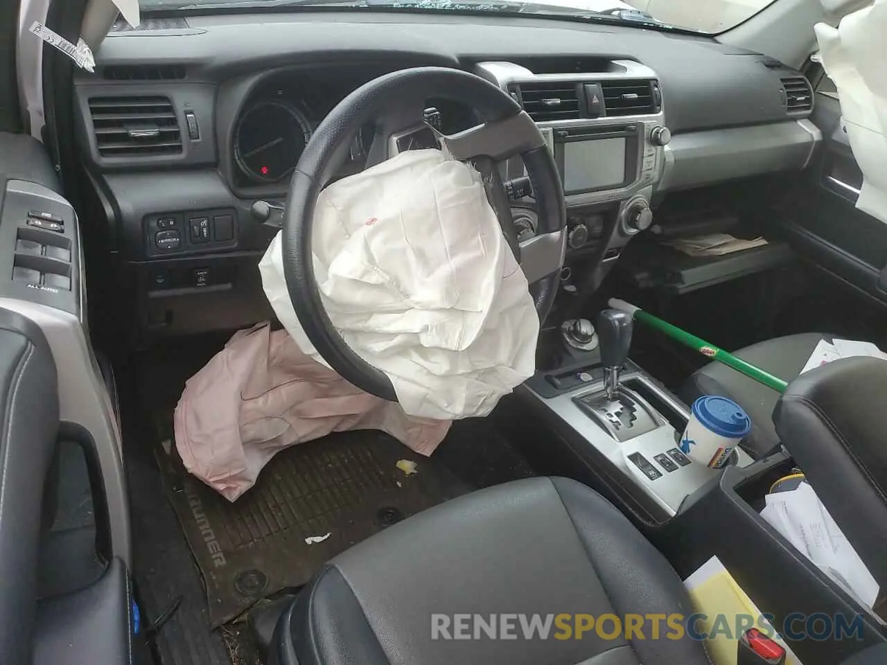 8 fotografías del automóvil dañado JTEBU5JR4K5611304 TOYOTA 4RUNNER 2019