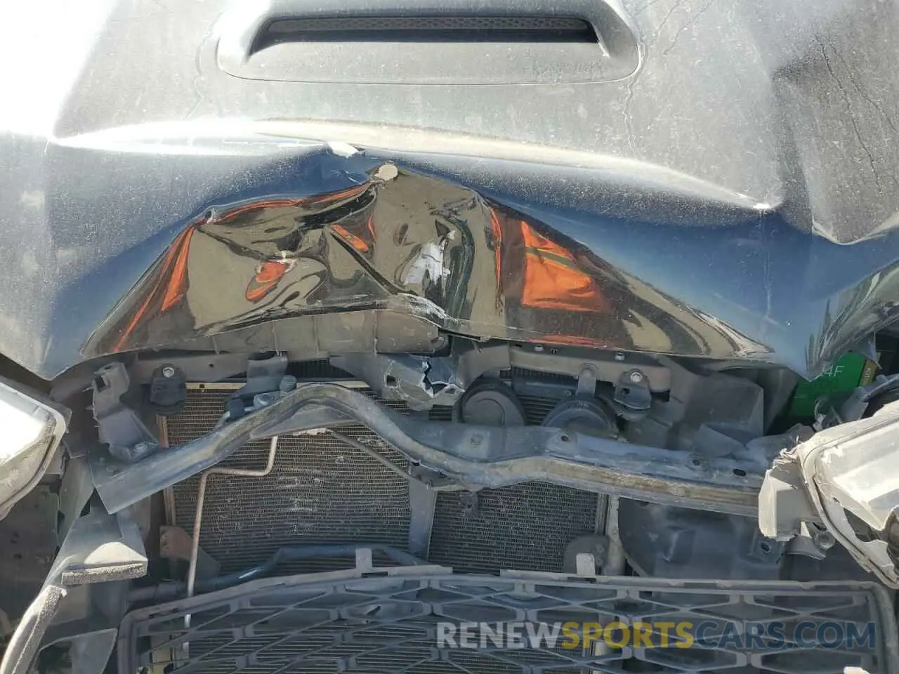 12 fotografías del automóvil dañado JTEBU5JR4K5625901 TOYOTA 4RUNNER 2019