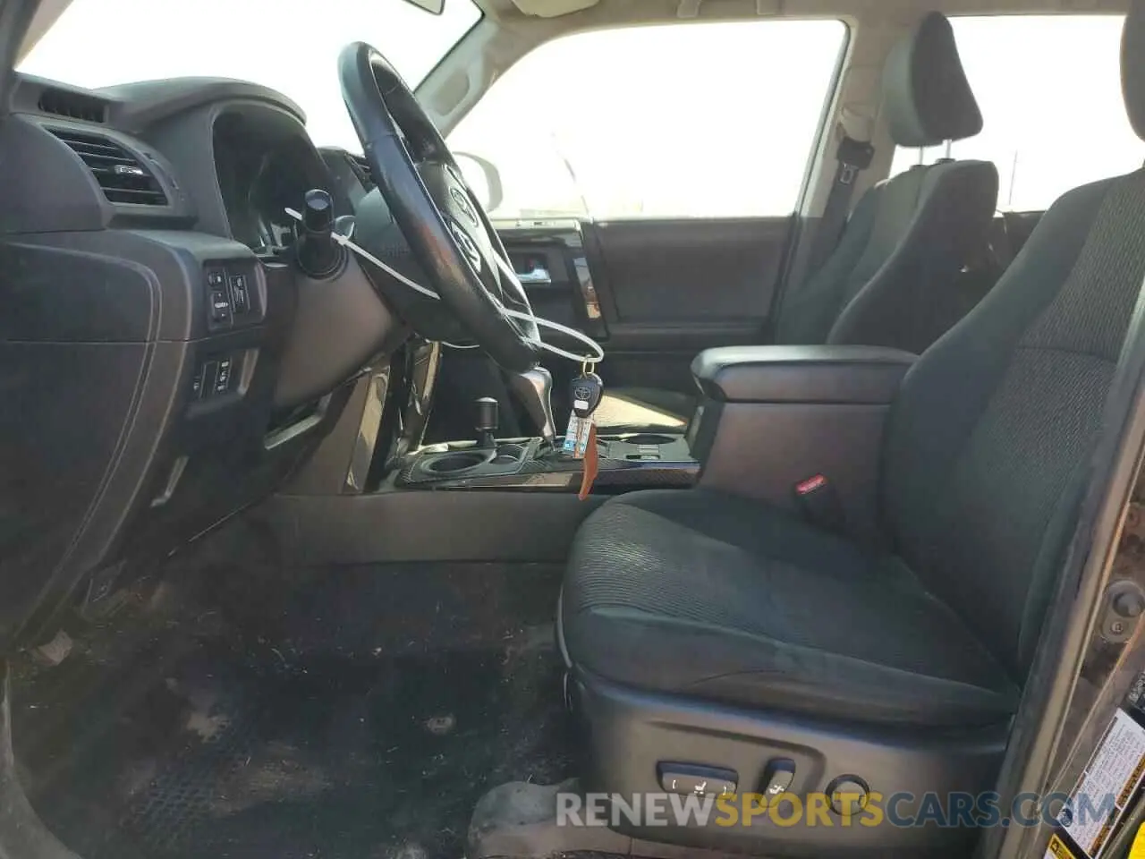 7 fotografías del automóvil dañado JTEBU5JR4K5625901 TOYOTA 4RUNNER 2019