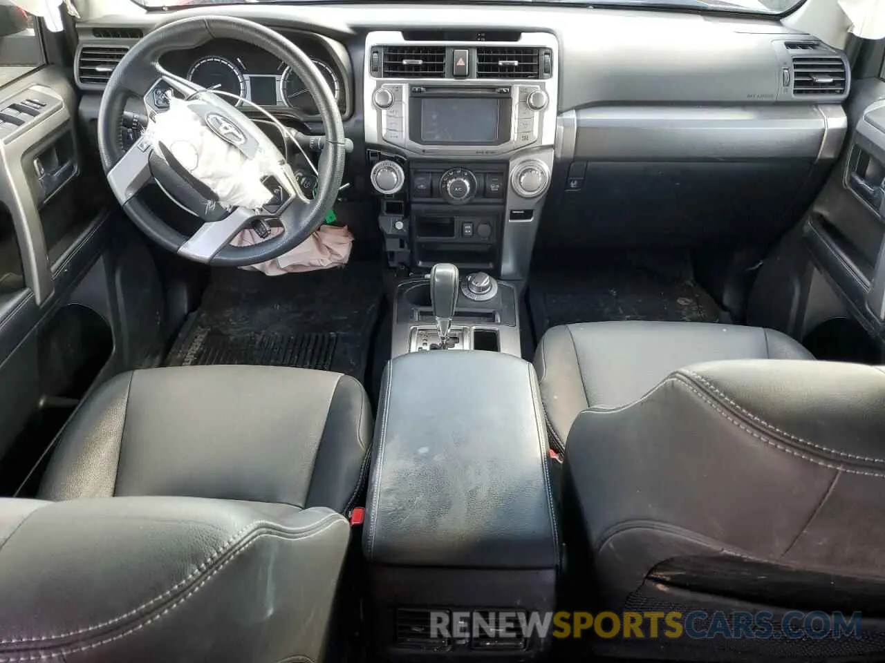 8 fotografías del automóvil dañado JTEBU5JR4K5631648 TOYOTA 4RUNNER 2019