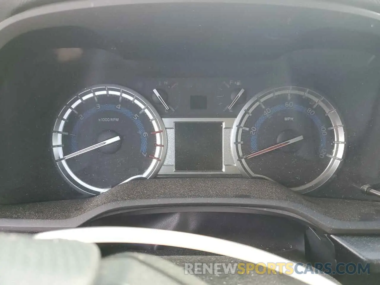 9 fotografías del automóvil dañado JTEBU5JR4K5631648 TOYOTA 4RUNNER 2019