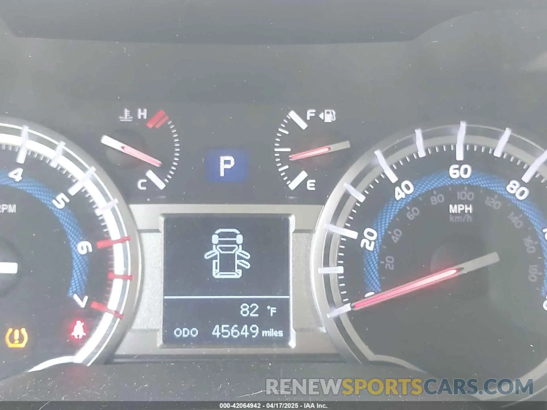 7 fotografías del automóvil dañado JTEBU5JR4K5632833 TOYOTA 4RUNNER 2019