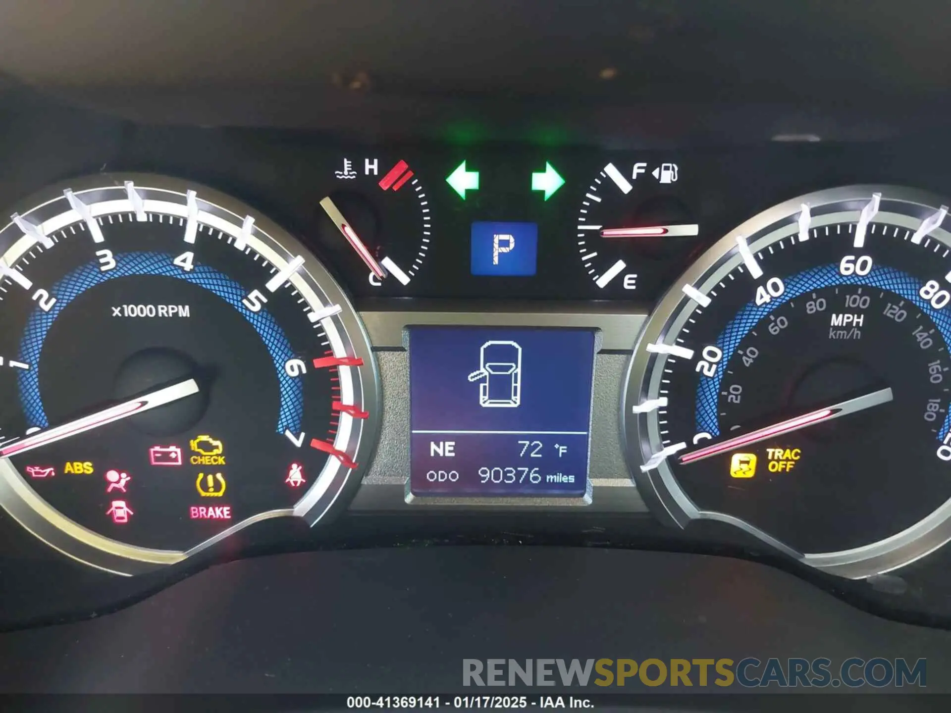 7 fotografías del automóvil dañado JTEBU5JR4K5659014 TOYOTA 4RUNNER 2019