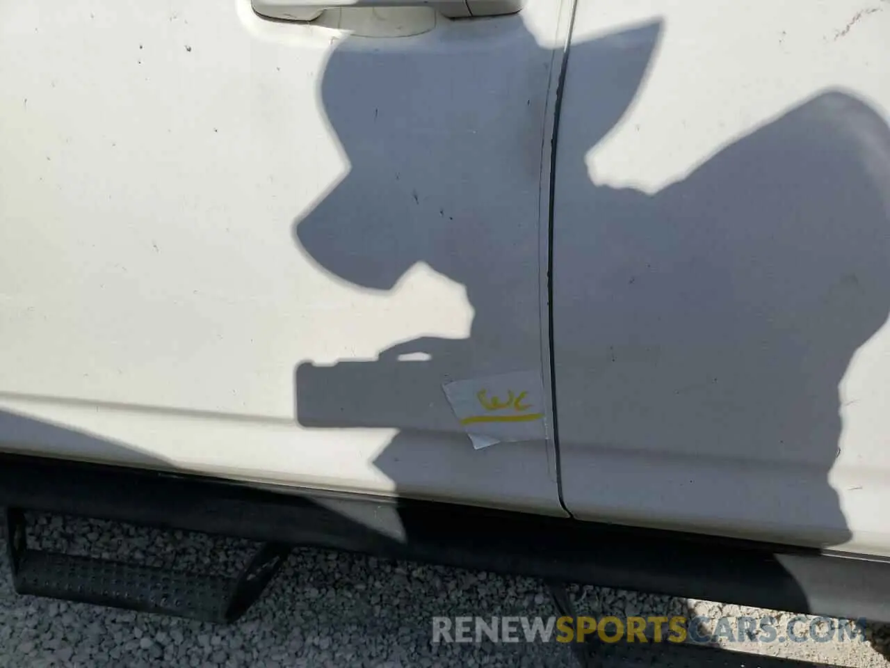 9 fotografías del automóvil dañado JTEBU5JR4K5676914 TOYOTA 4RUNNER 2019