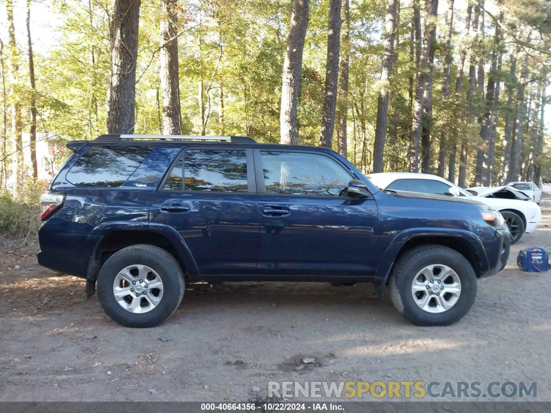 13 fotografías del automóvil dañado JTEBU5JR4K5694023 TOYOTA 4RUNNER 2019