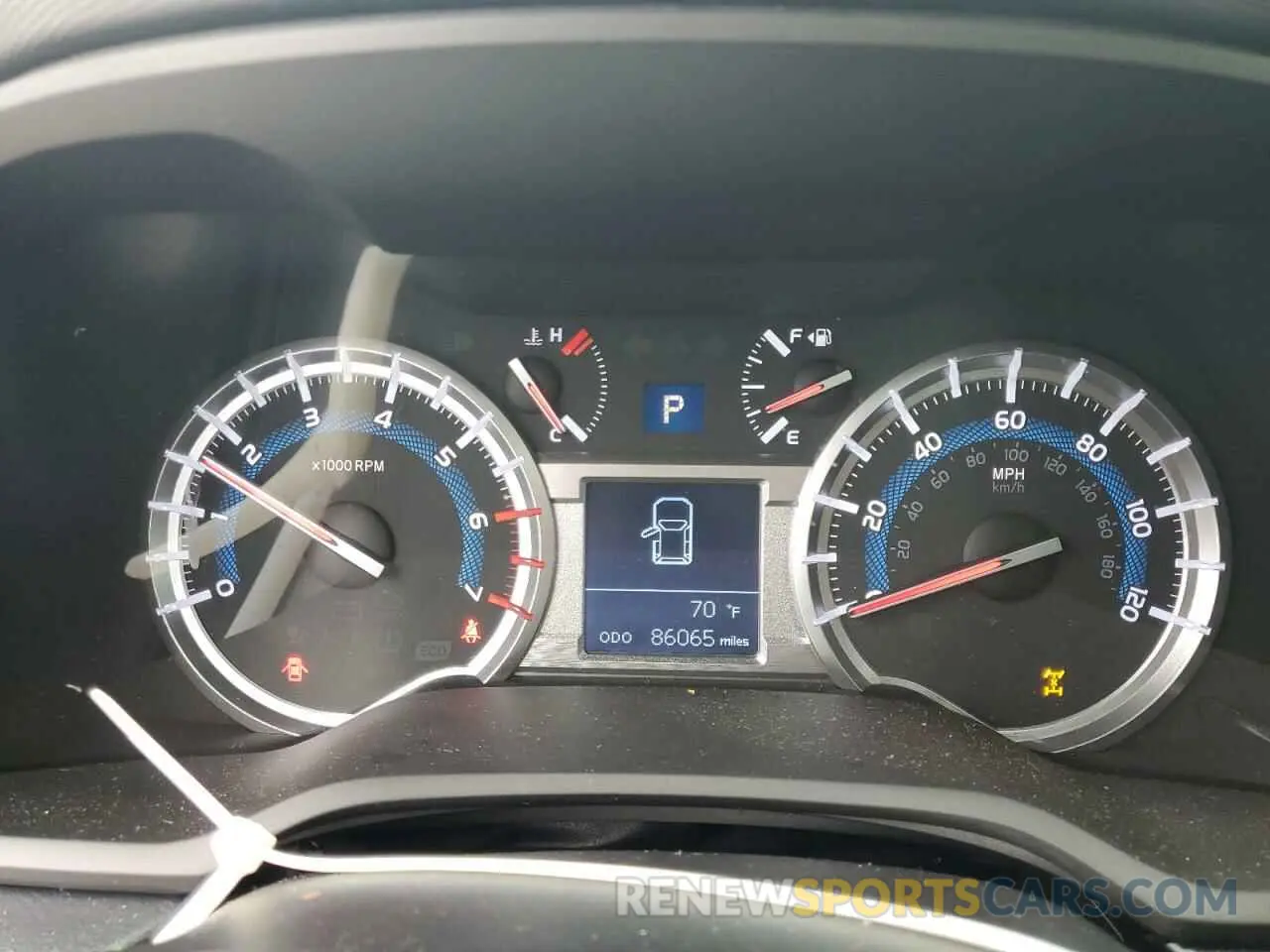 9 fotografías del automóvil dañado JTEBU5JR4K5701195 TOYOTA 4RUNNER 2019