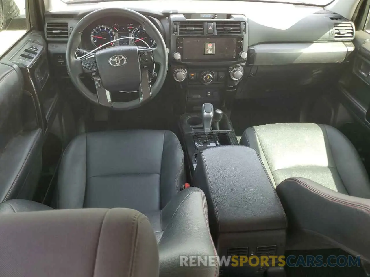 8 fotografías del automóvil dañado JTEBU5JR4K5701505 TOYOTA 4RUNNER 2019