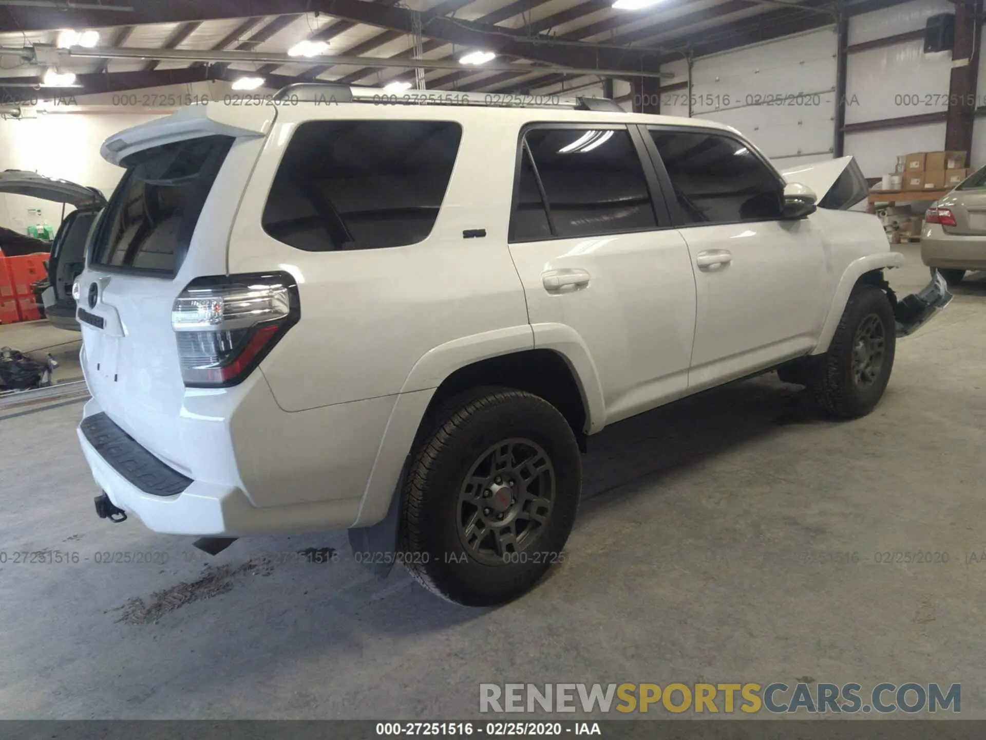 4 fotografías del automóvil dañado JTEBU5JR4K5709636 TOYOTA 4RUNNER 2019