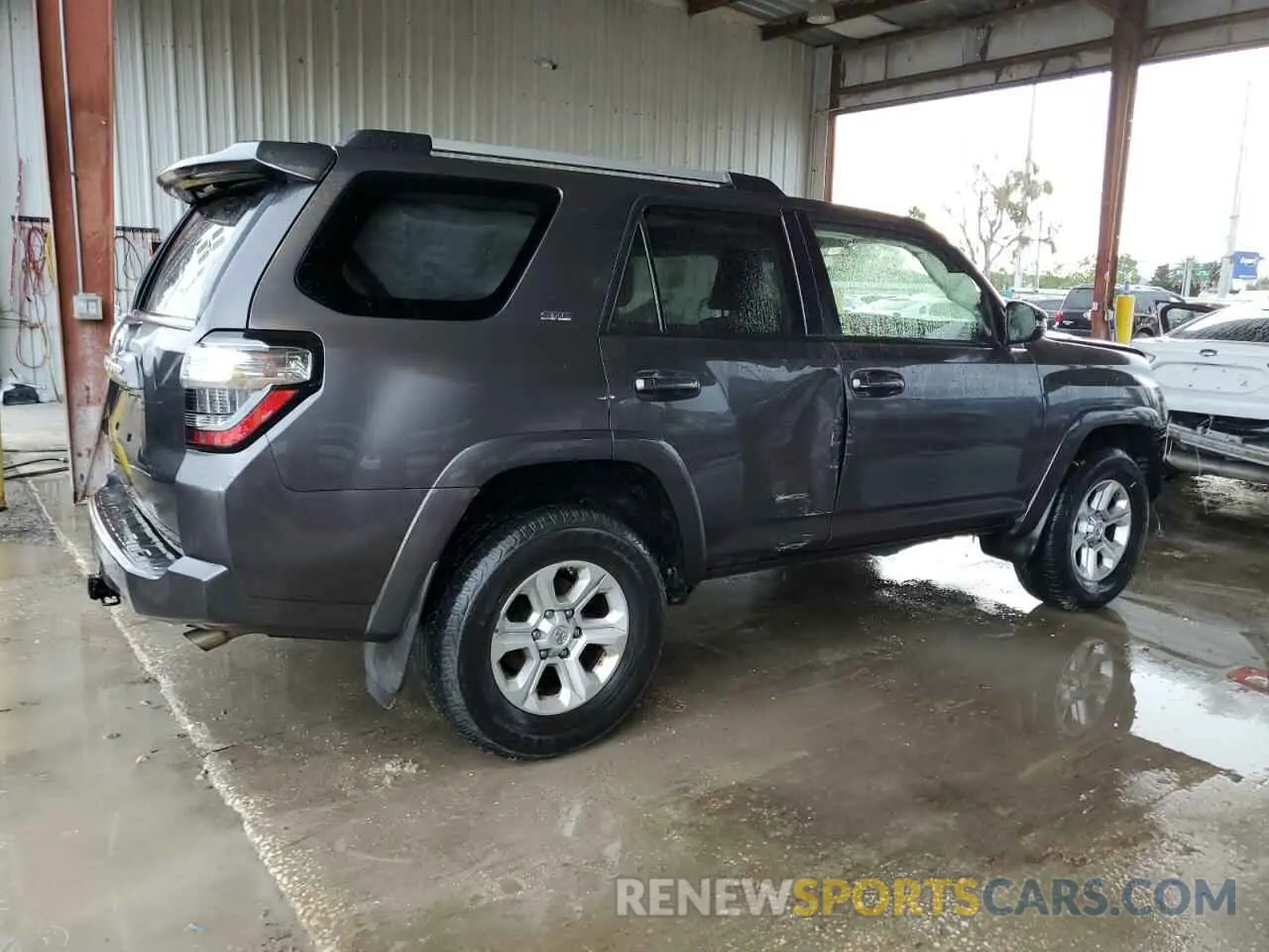 3 fotografías del automóvil dañado JTEBU5JR4K5731572 TOYOTA 4RUNNER 2019