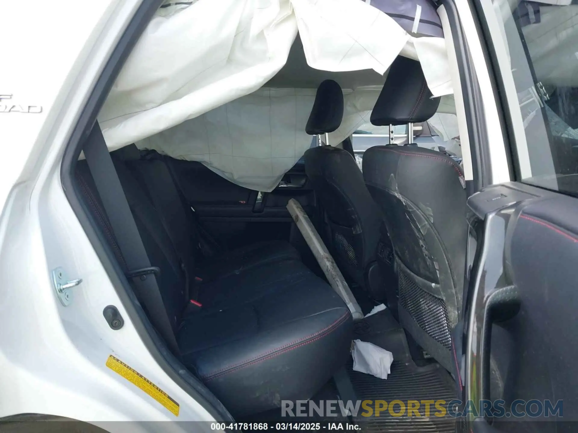 8 fotografías del automóvil dañado JTEBU5JR5K5620447 TOYOTA 4RUNNER 2019
