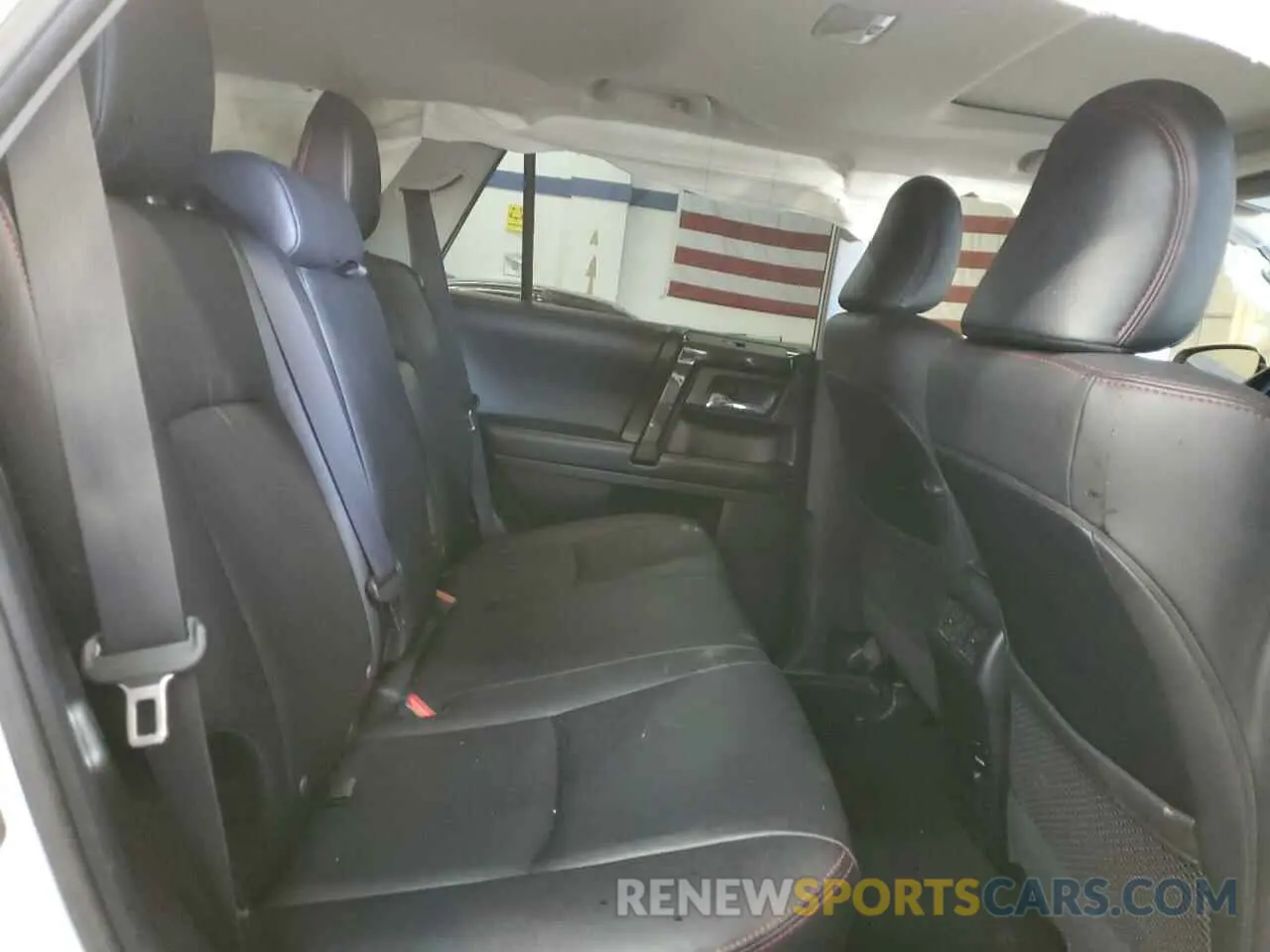 11 fotografías del automóvil dañado JTEBU5JR5K5621548 TOYOTA 4RUNNER 2019