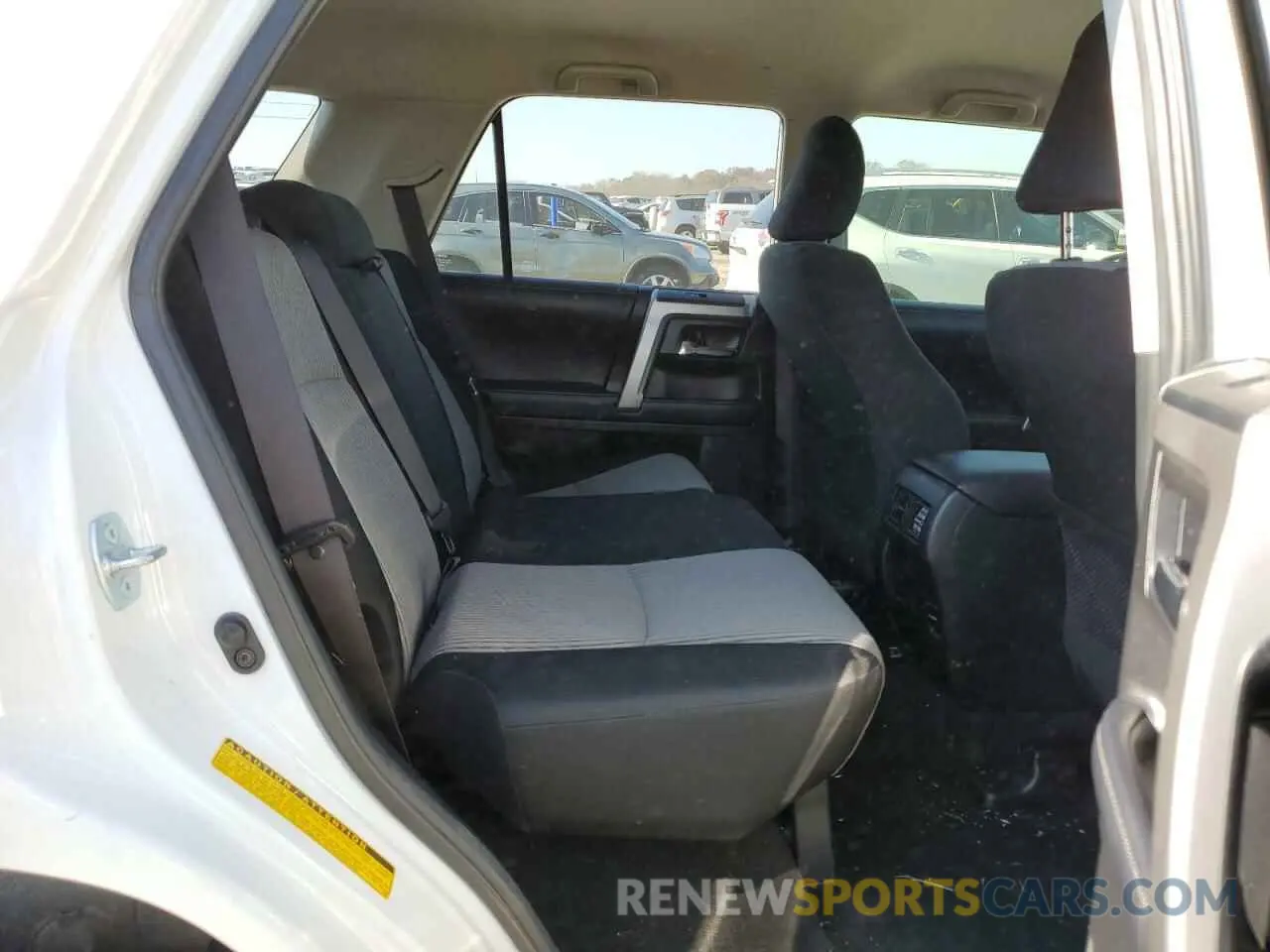 6 fotografías del automóvil dañado JTEBU5JR5K5625292 TOYOTA 4RUNNER 2019