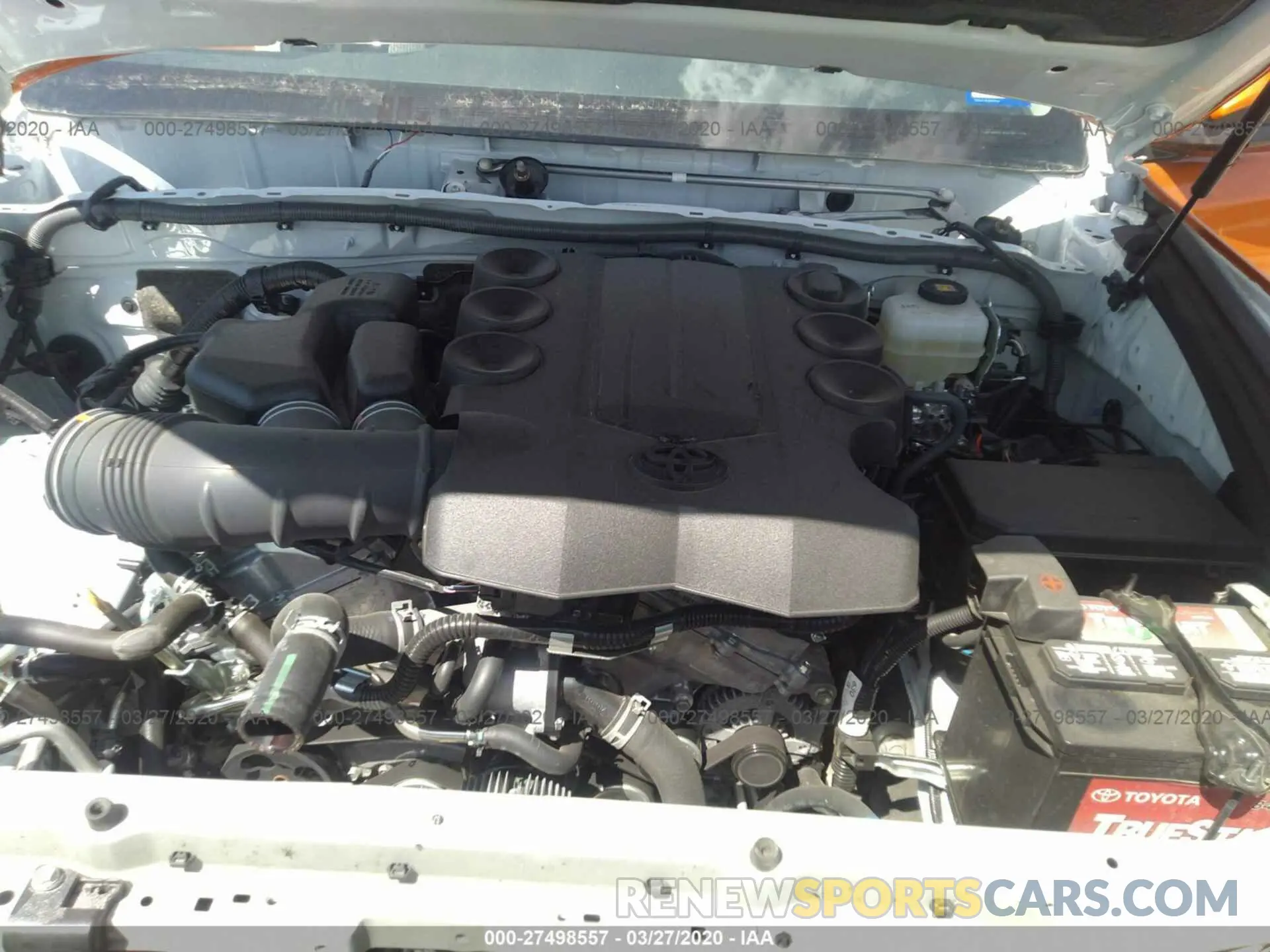 10 fotografías del automóvil dañado JTEBU5JR5K5652217 TOYOTA 4RUNNER 2019